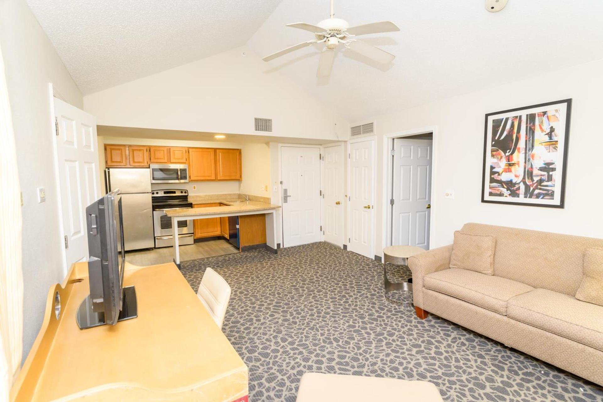 Philadelphia Suites at Airport - An Extended Stay Hotel photo 25