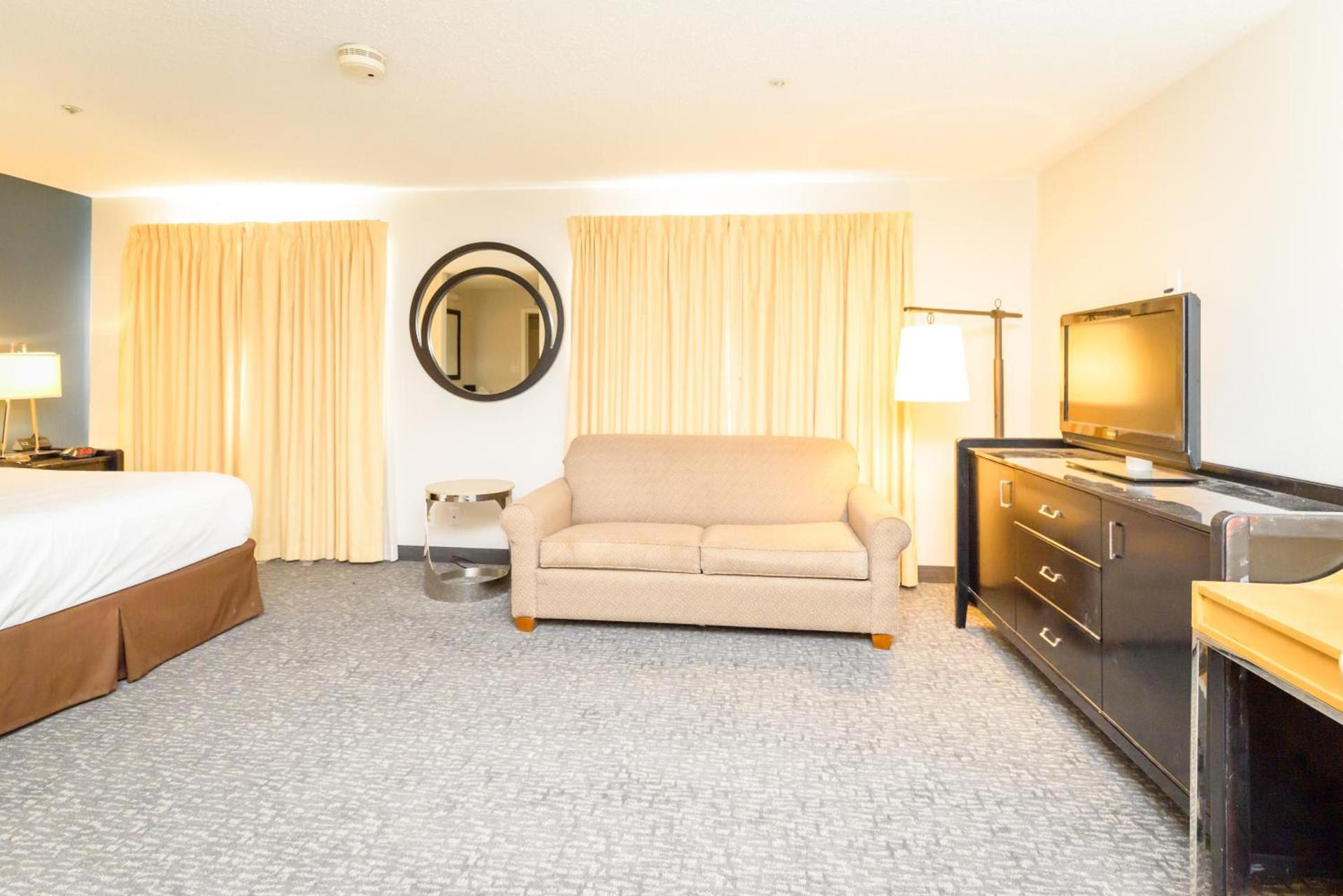 Philadelphia Suites at Airport - An Extended Stay Hotel photo 27