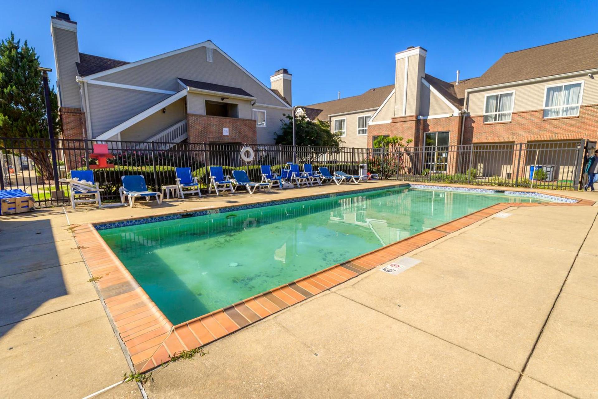 Philadelphia Suites at Airport - An Extended Stay Hotel photo 12