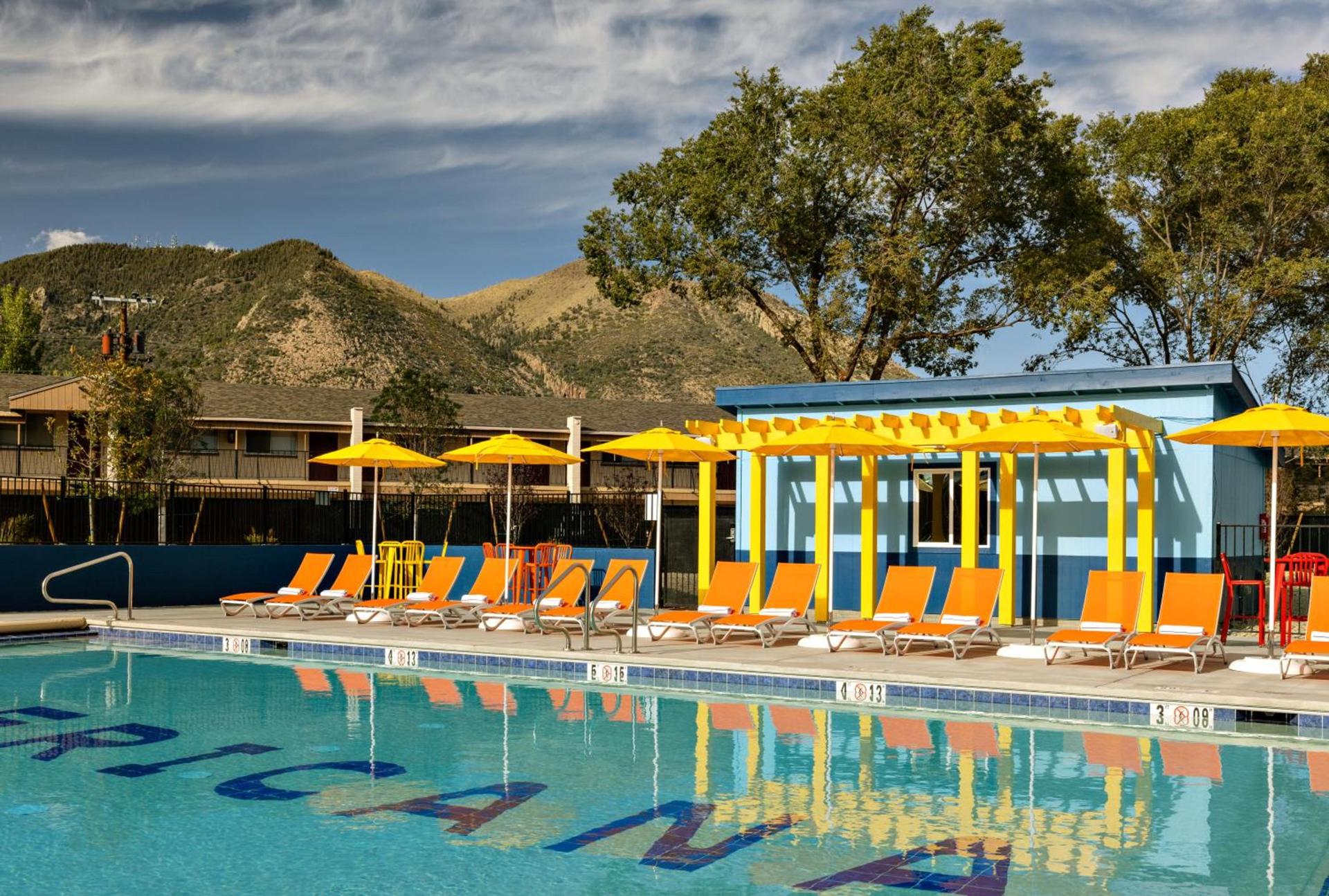 Americana Motor Hotel photo 38