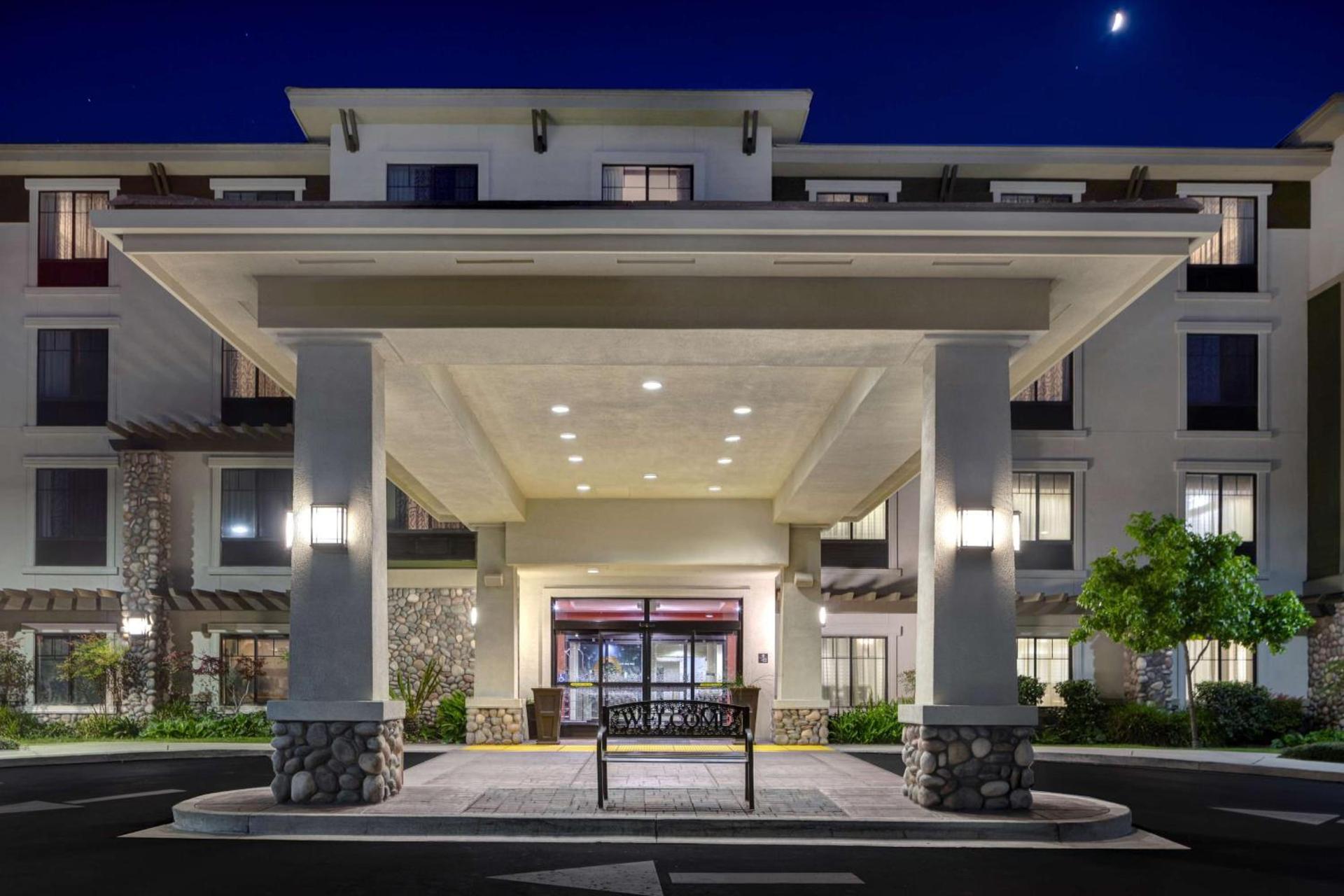 Hampton Inn & Suites San Luis Obispo photo 2
