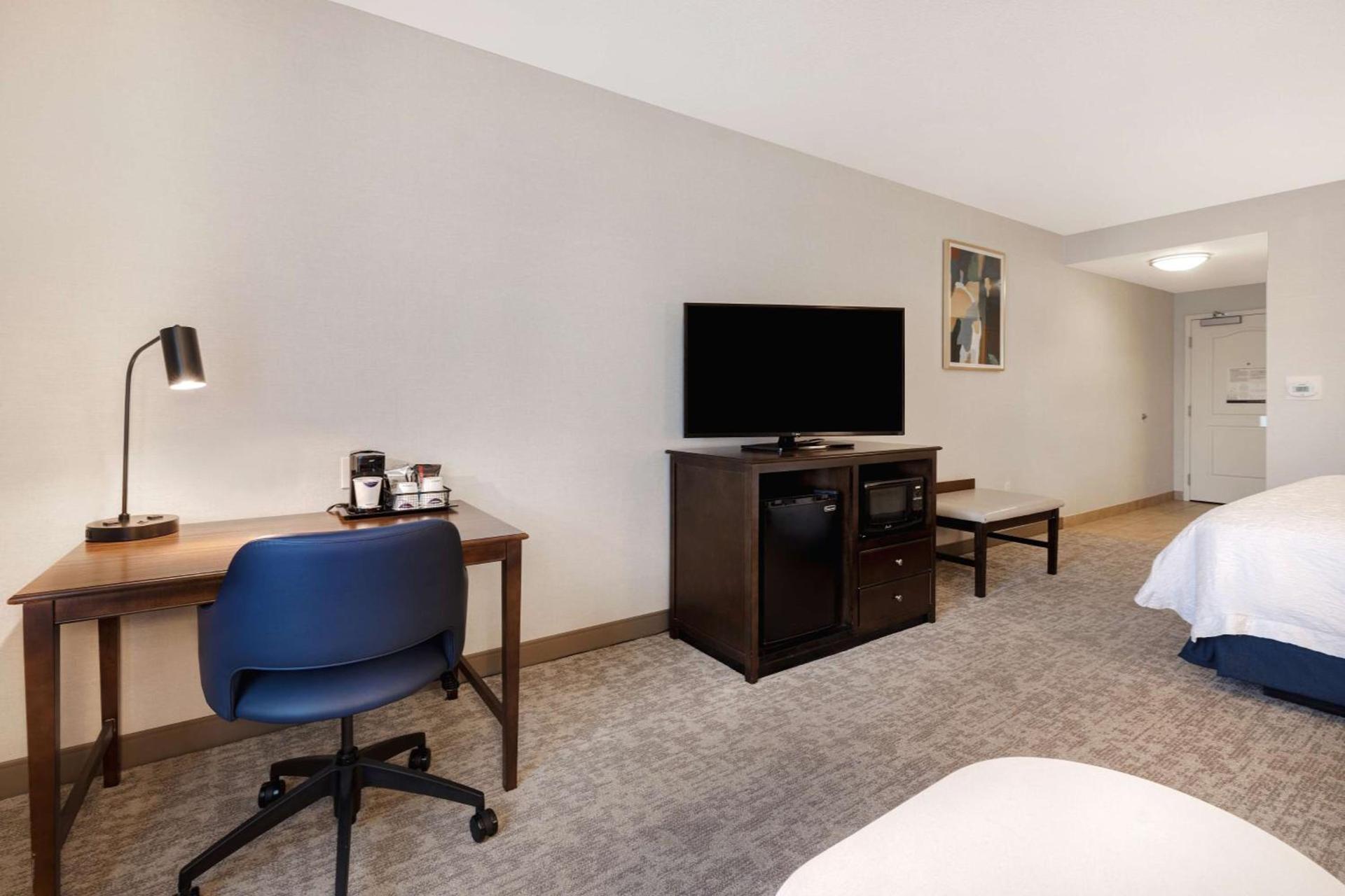 Hampton Inn & Suites San Luis Obispo photo 46