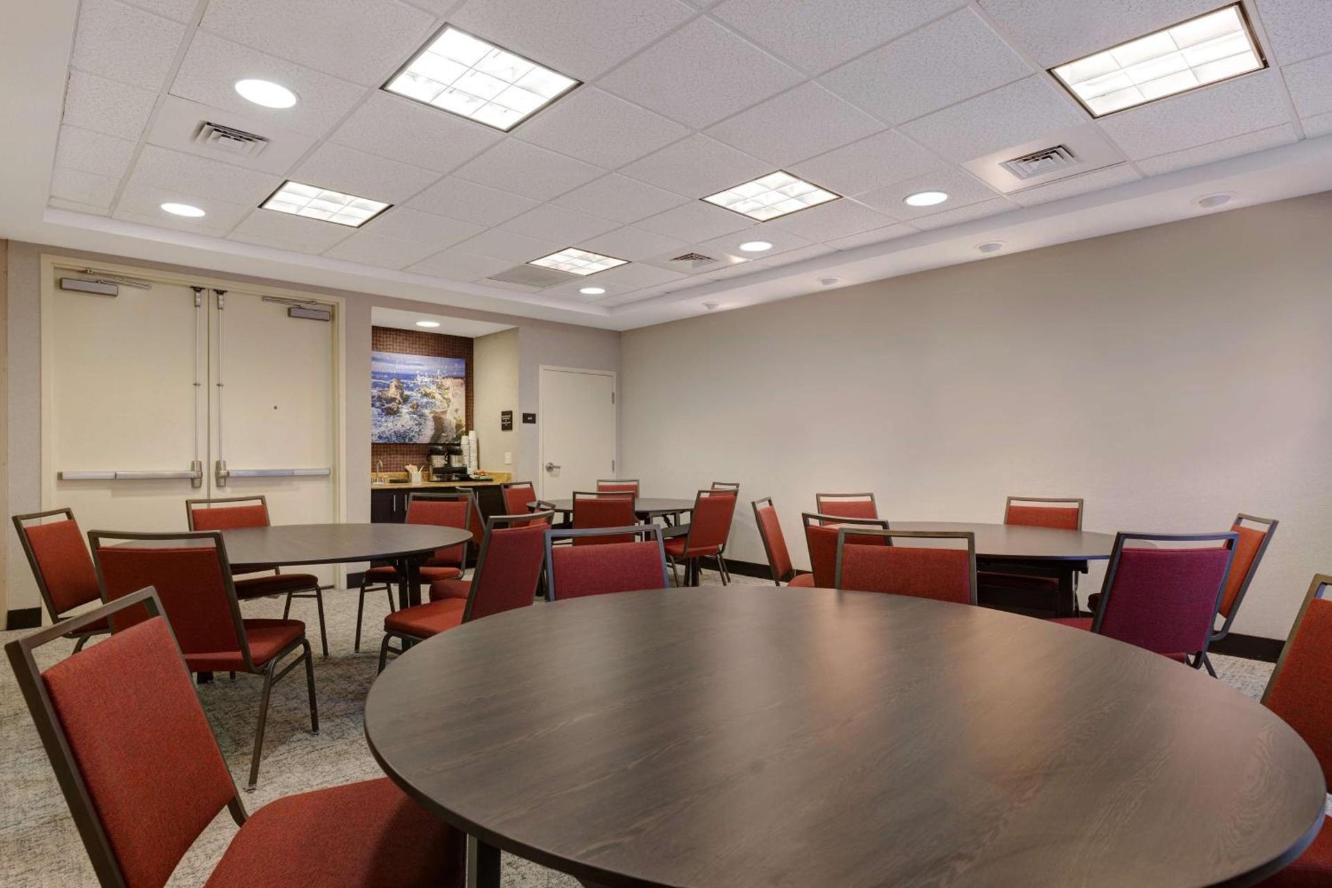 Hampton Inn & Suites San Luis Obispo photo 54