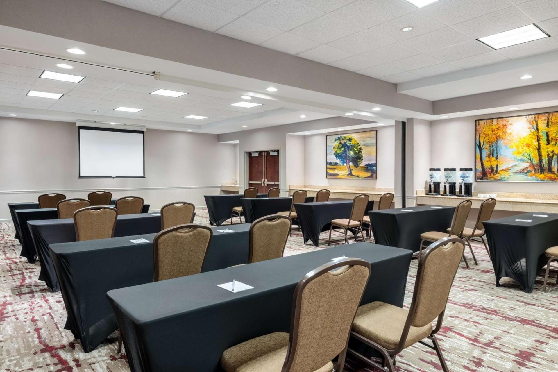 Hilton Garden Inn Montgomery East photo 34
