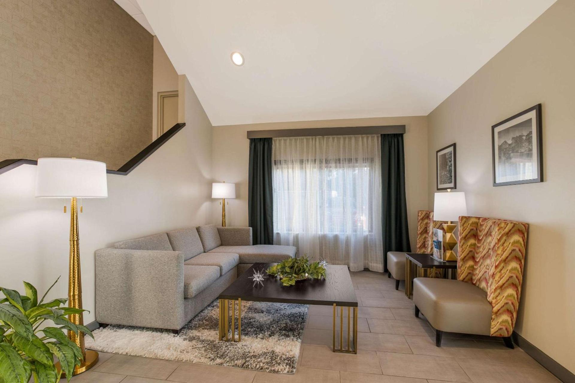 Clarion Pointe Sevierville-Pigeon Forge photo 13
