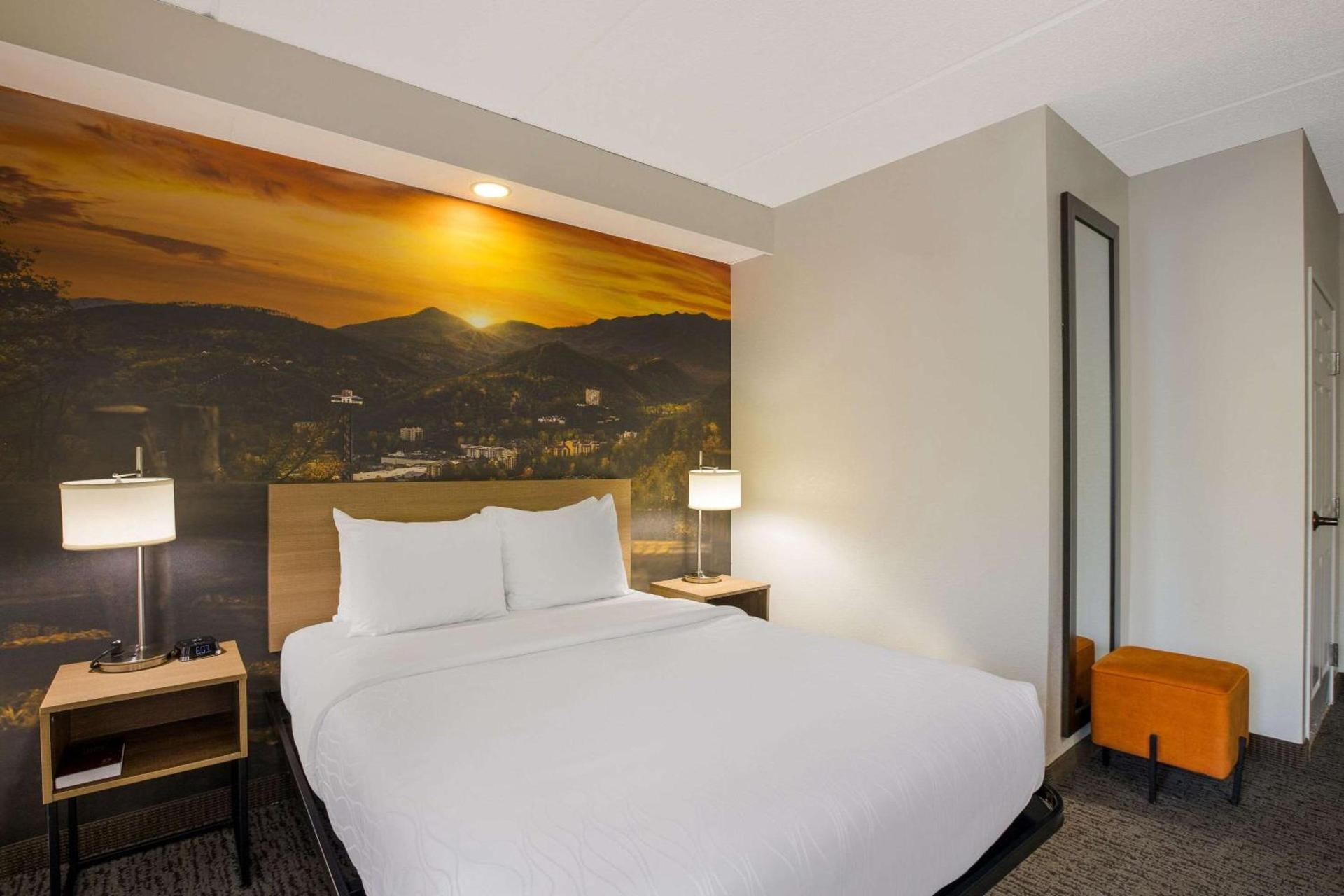 Clarion Pointe Sevierville-Pigeon Forge photo 20