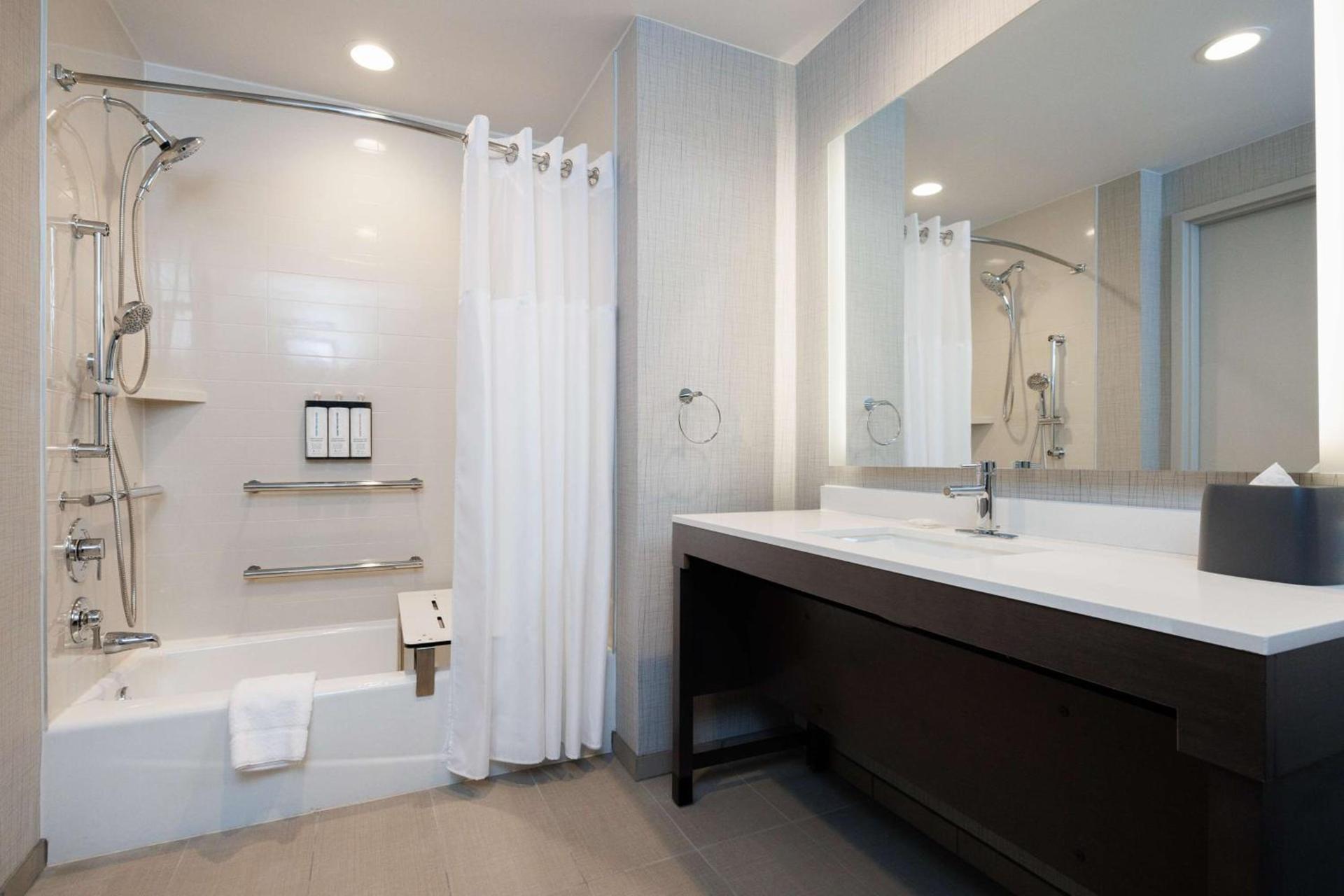 Hyatt Place San Carlos photo 36