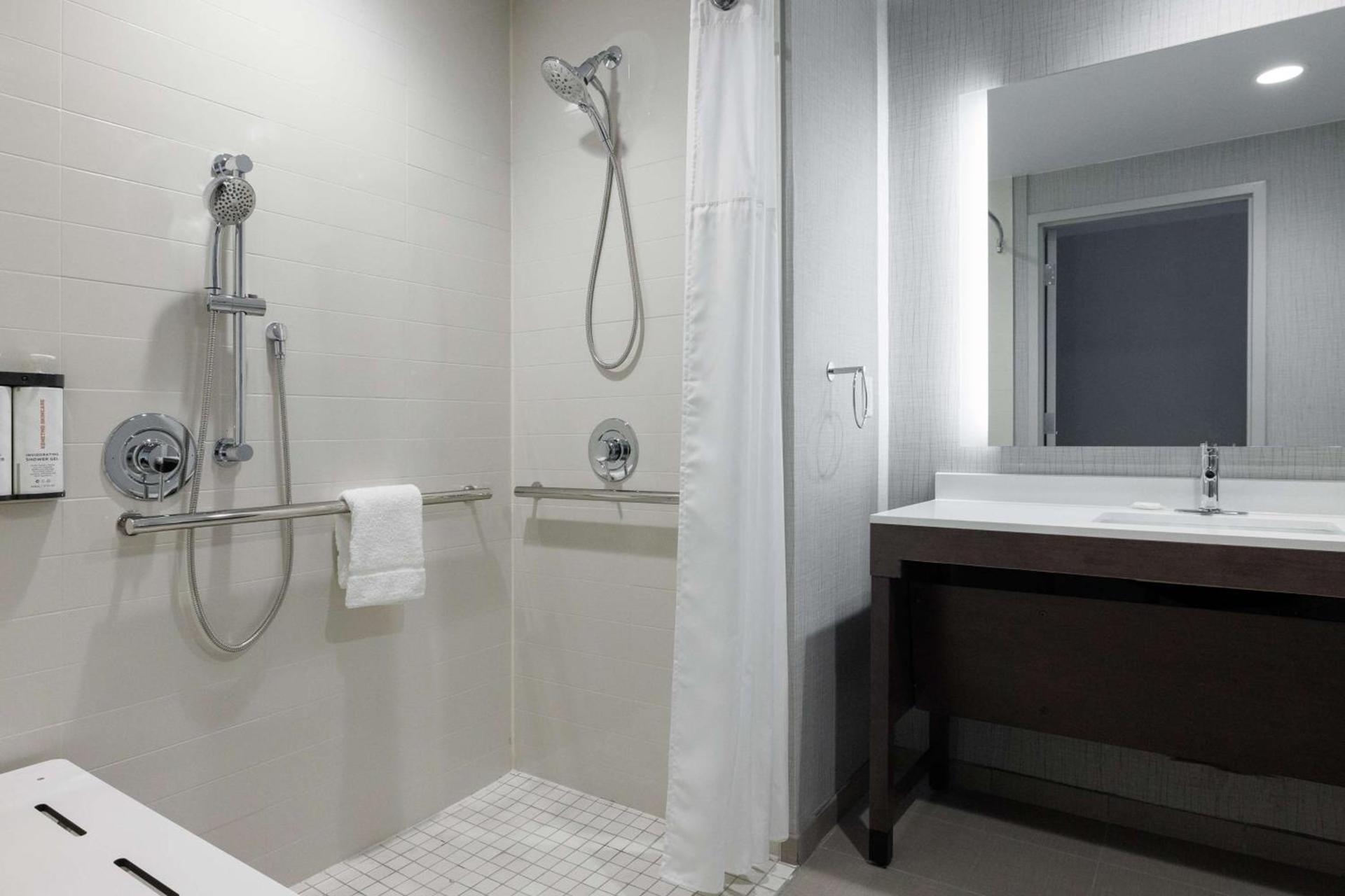 Hyatt Place San Carlos photo 40