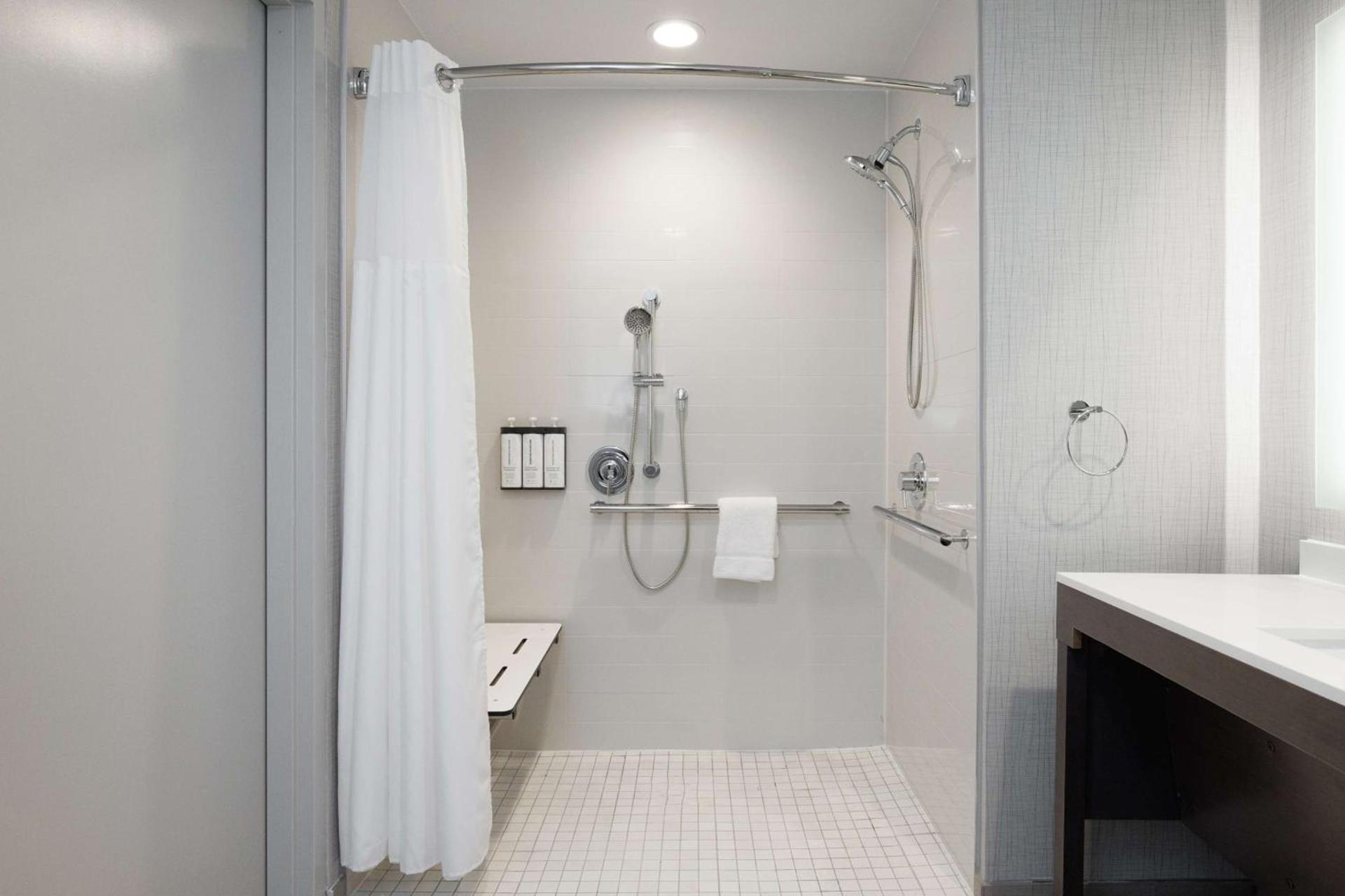 Hyatt Place San Carlos photo 42