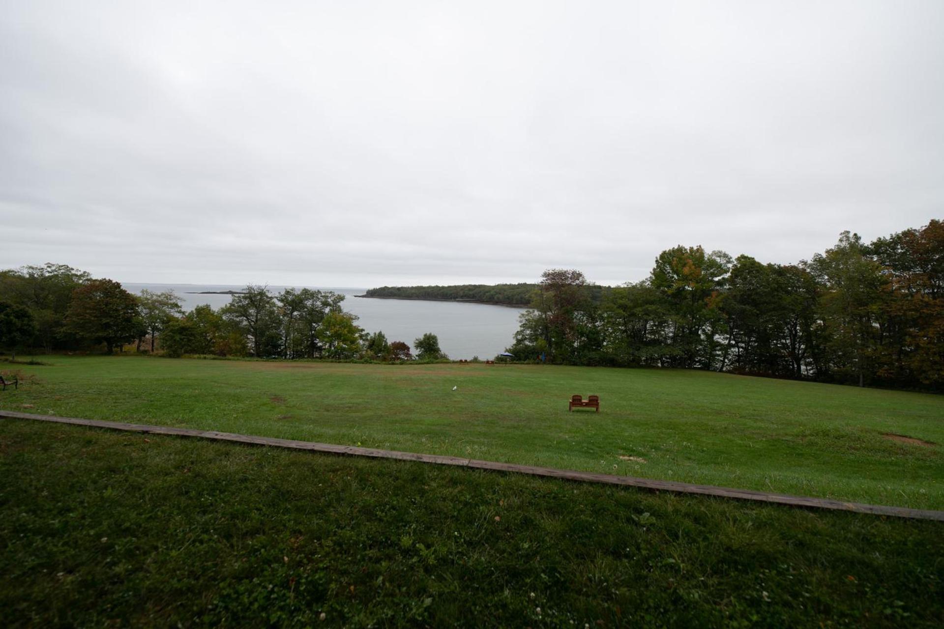Ledges By the Bay photo 44