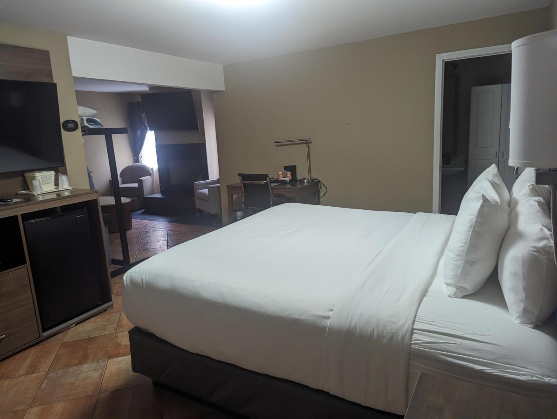 Quality Inn & Suites Northampton - Amherst photo 3