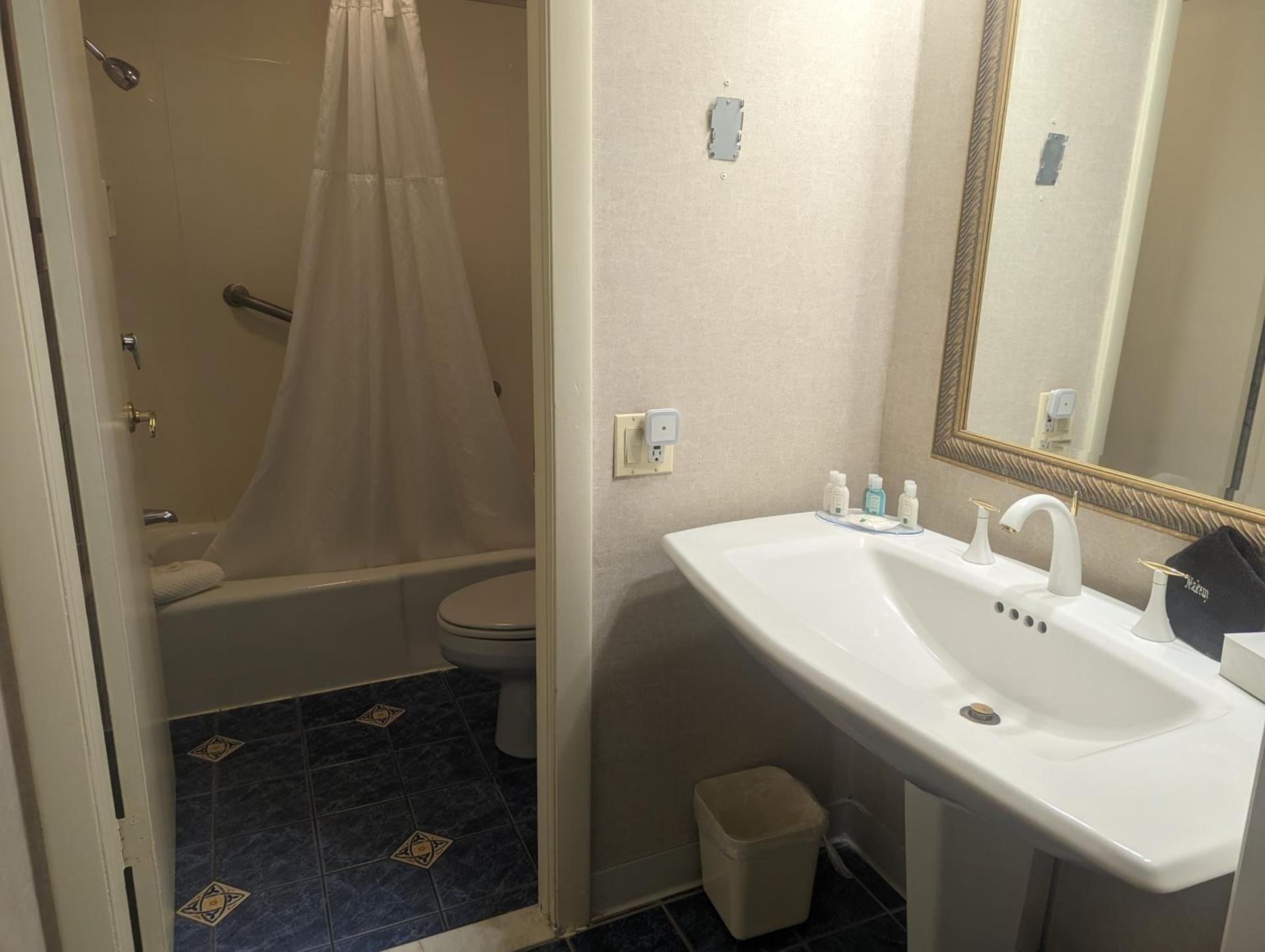 Quality Inn & Suites Northampton - Amherst photo 4