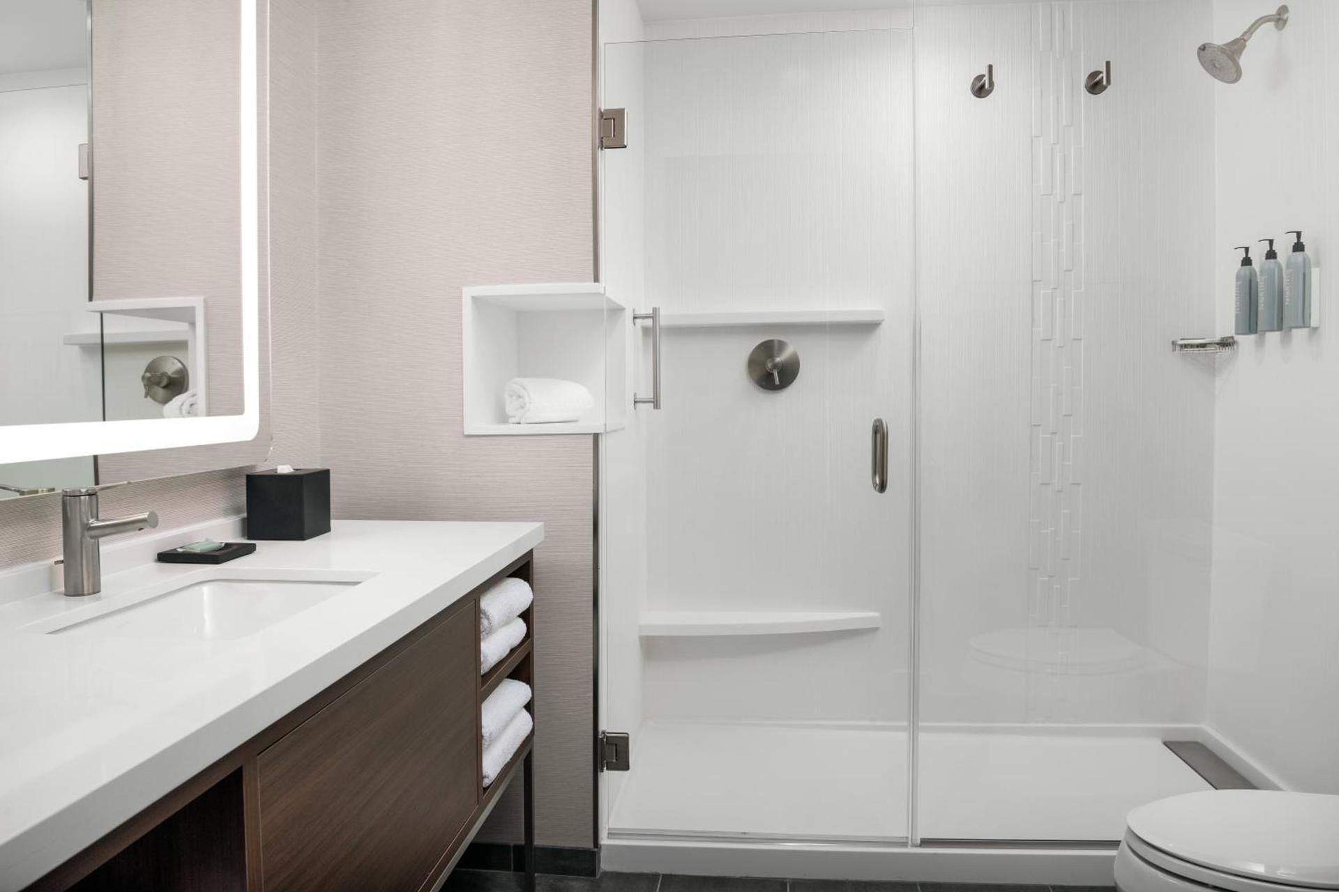 Courtyard by Marriott Bozeman photo 17