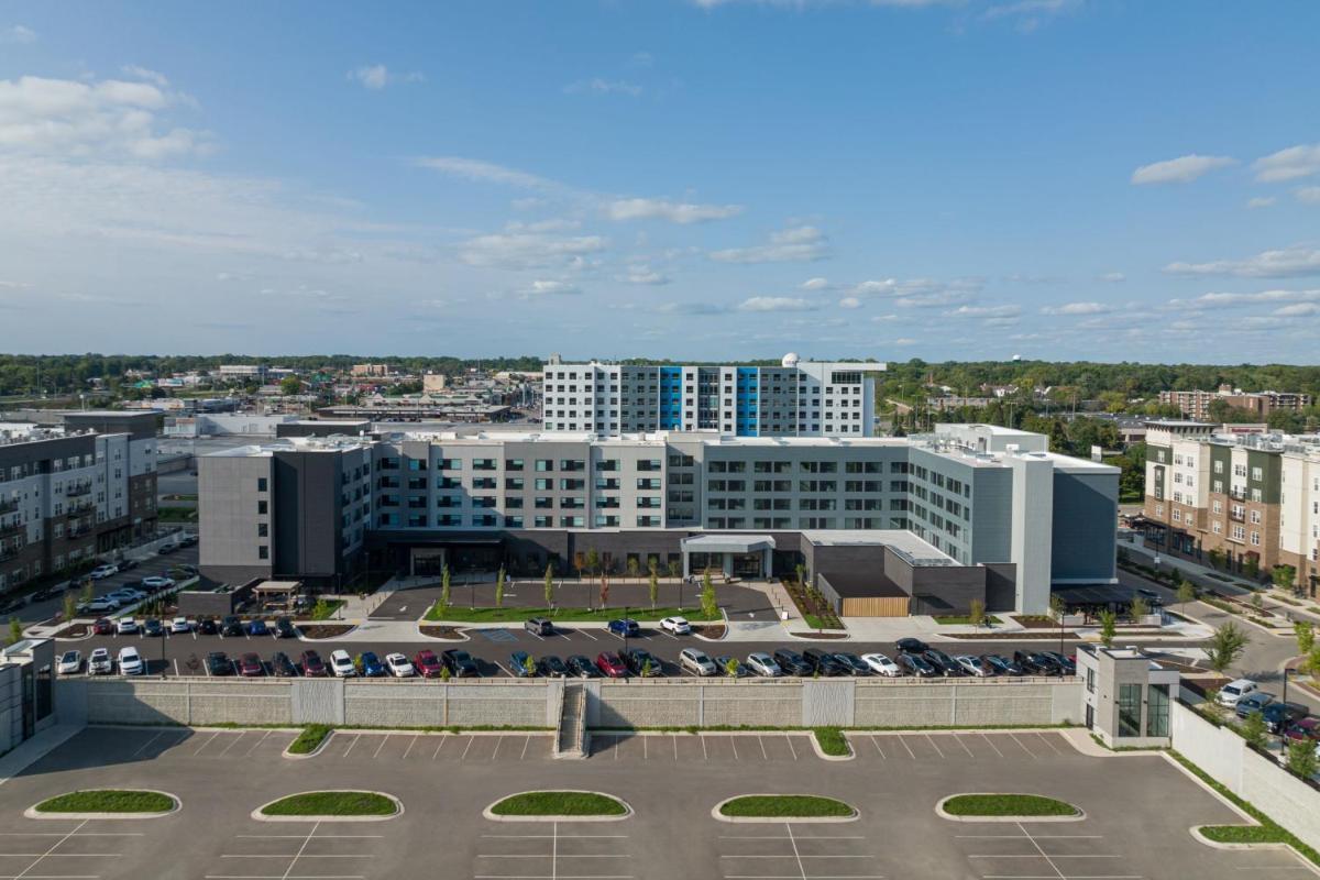 AC Hotel by Marriott Lansing University Area photo 20