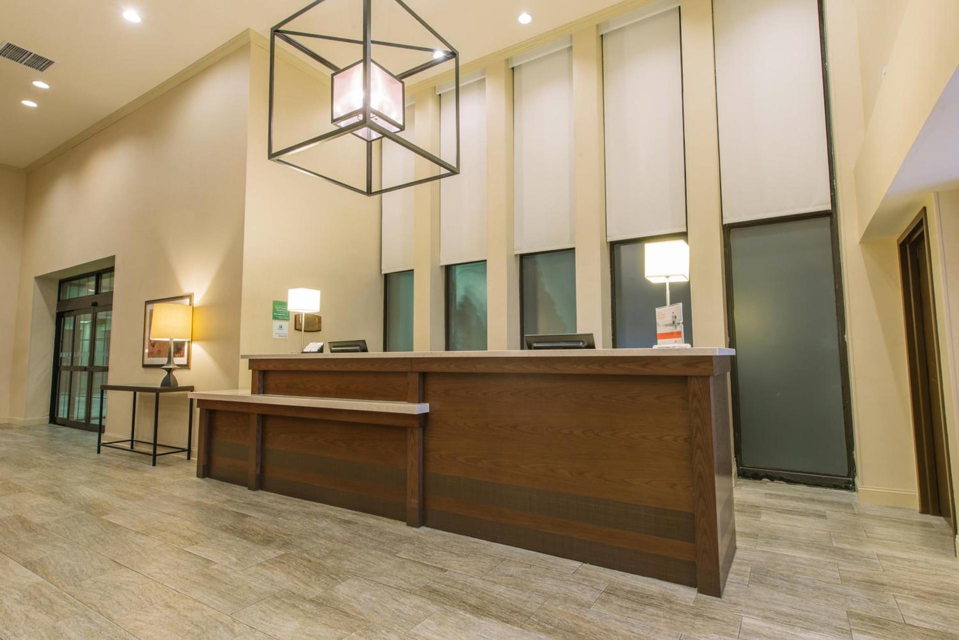 Hotel MTK Mount Kisco photo 9