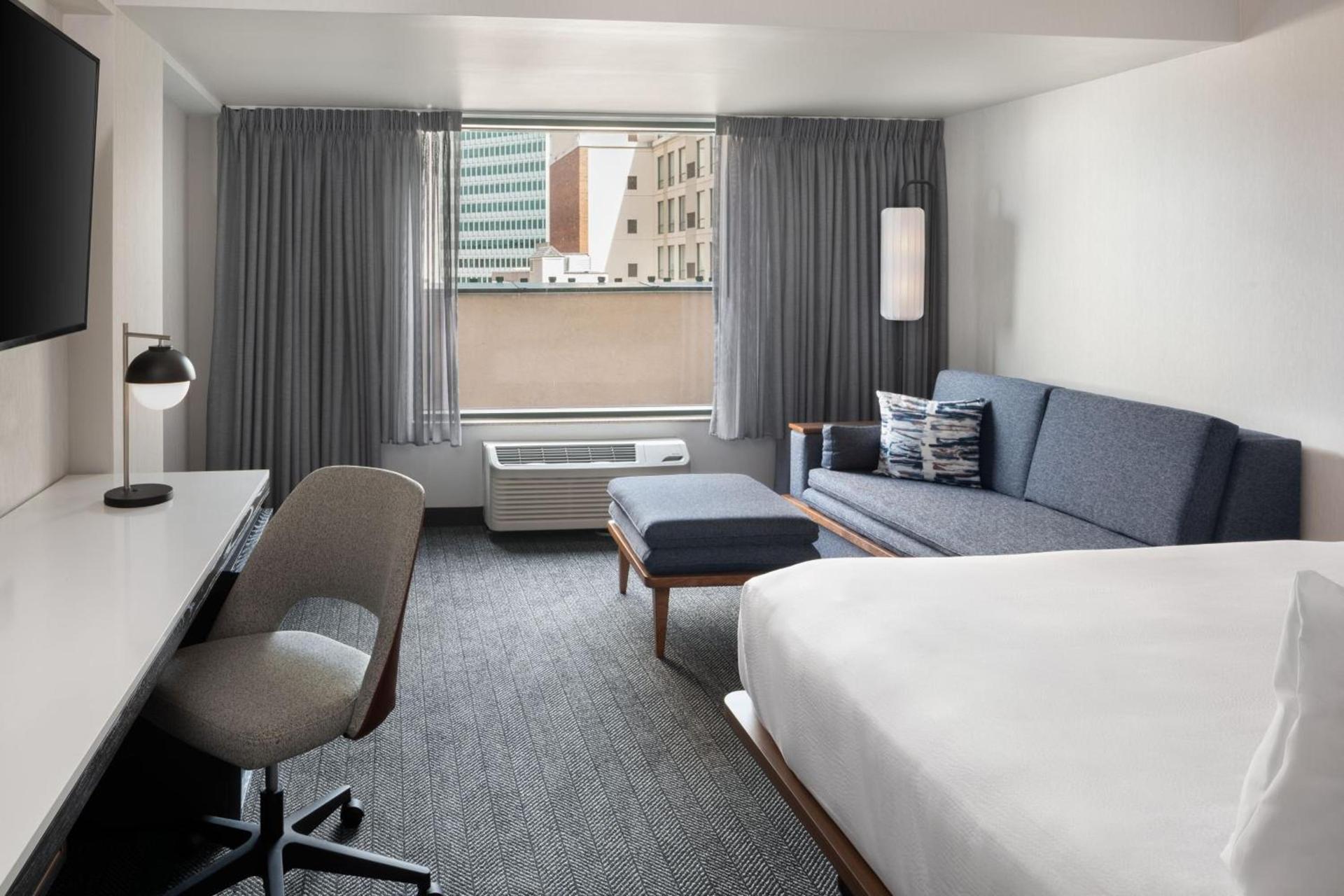 Courtyard by Marriott Stamford Downtown photo 7