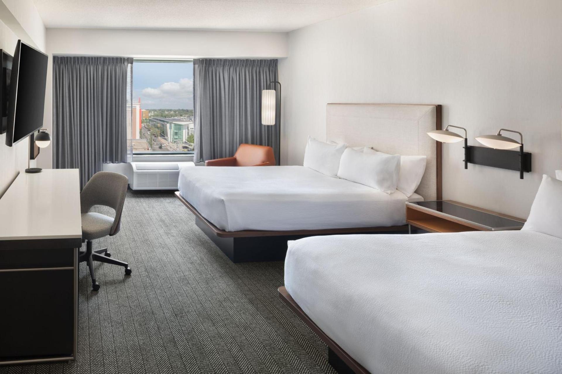 Courtyard by Marriott Stamford Downtown photo 6
