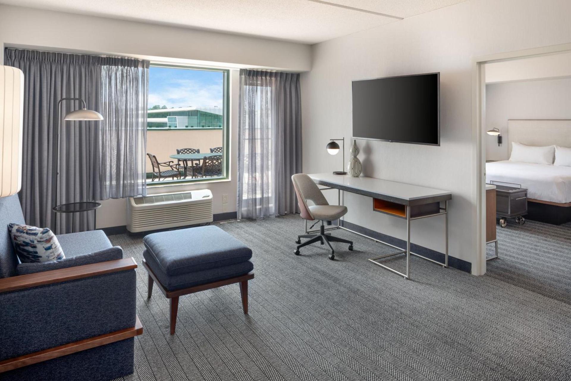 Courtyard by Marriott Stamford Downtown photo 15