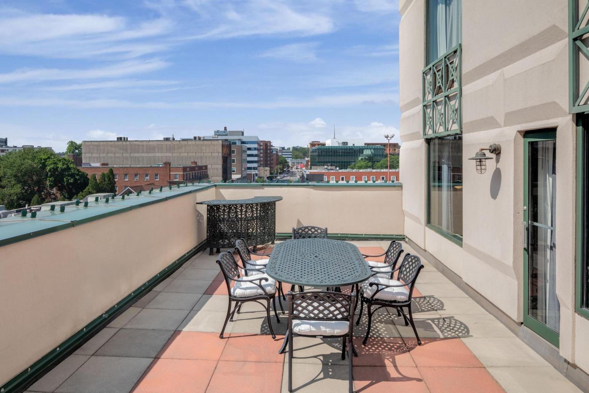 Courtyard by Marriott Stamford Downtown photo 16