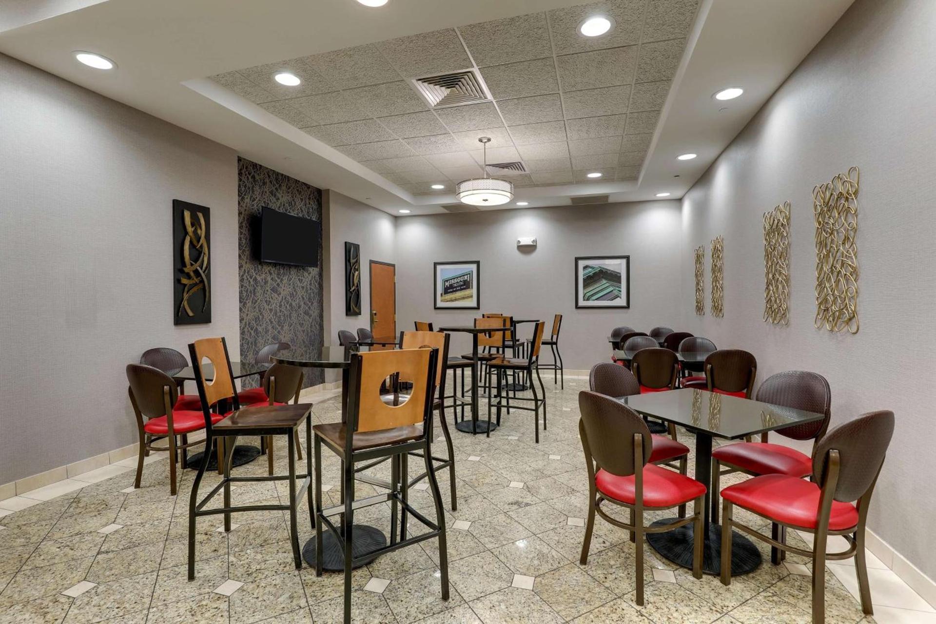 Drury Inn & Suites St Joseph photo 7