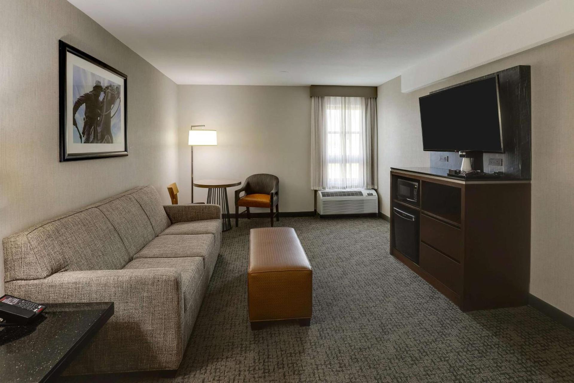 Drury Inn & Suites St Joseph photo 12