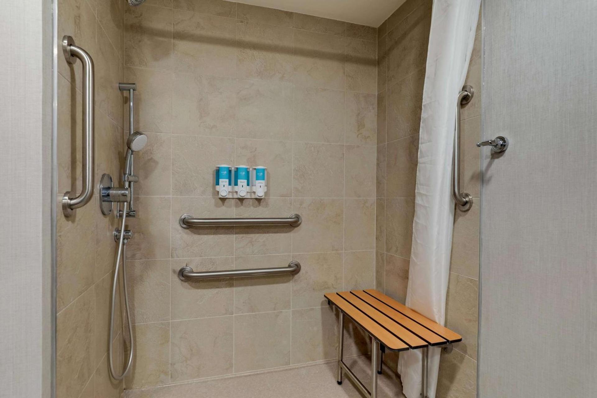 Drury Inn & Suites St Joseph photo 25