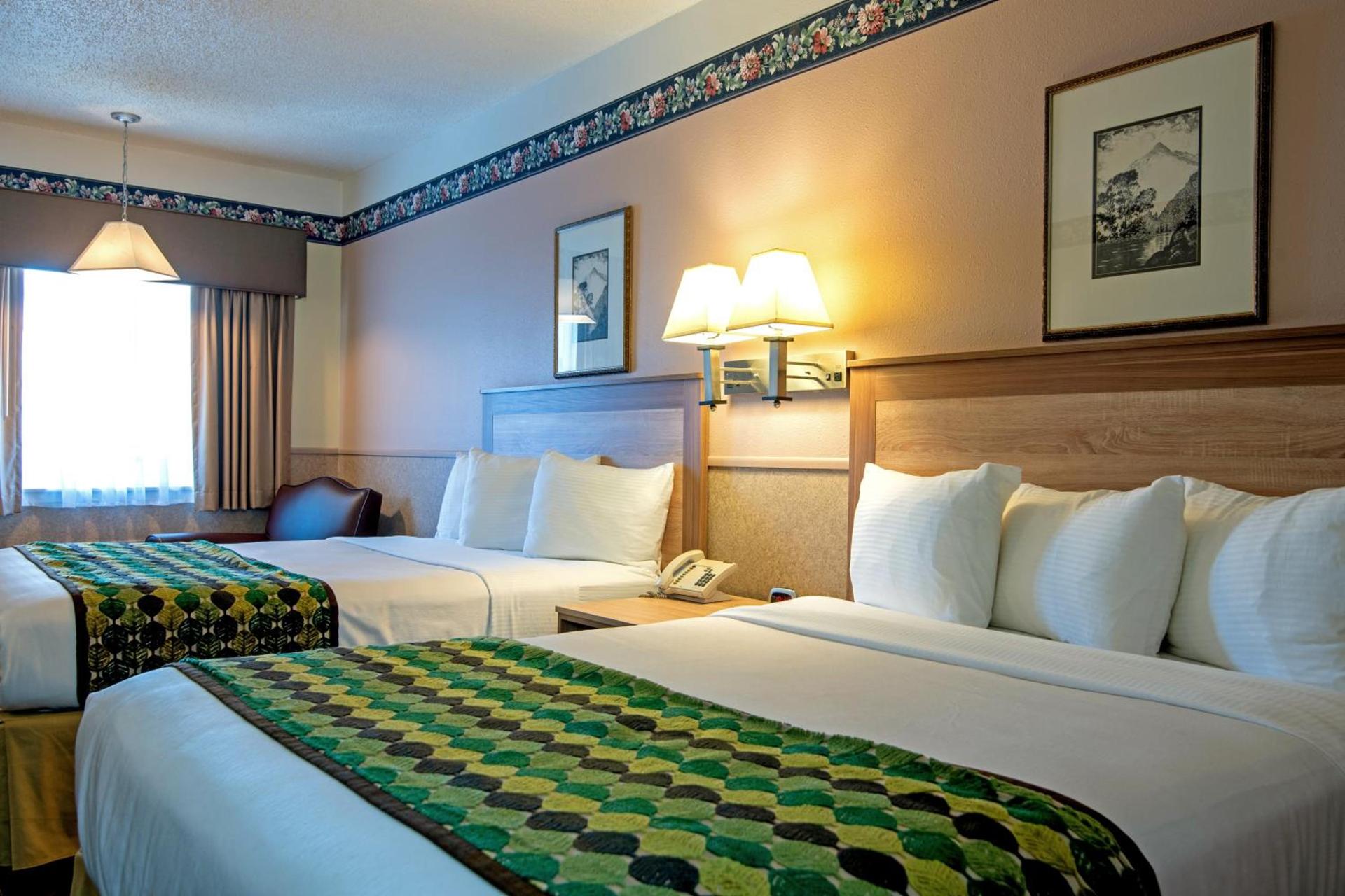 Silver Spruce Inn photo 20