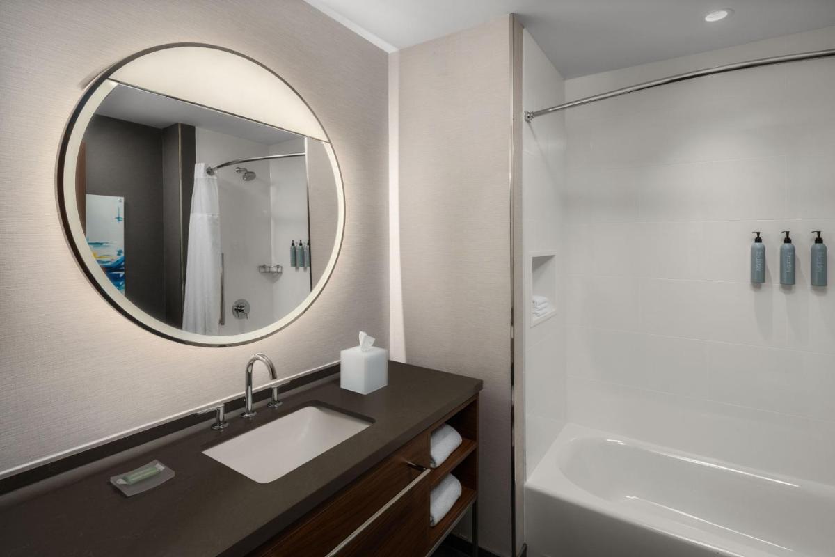 Courtyard by Marriott Gainesville GA photo 11