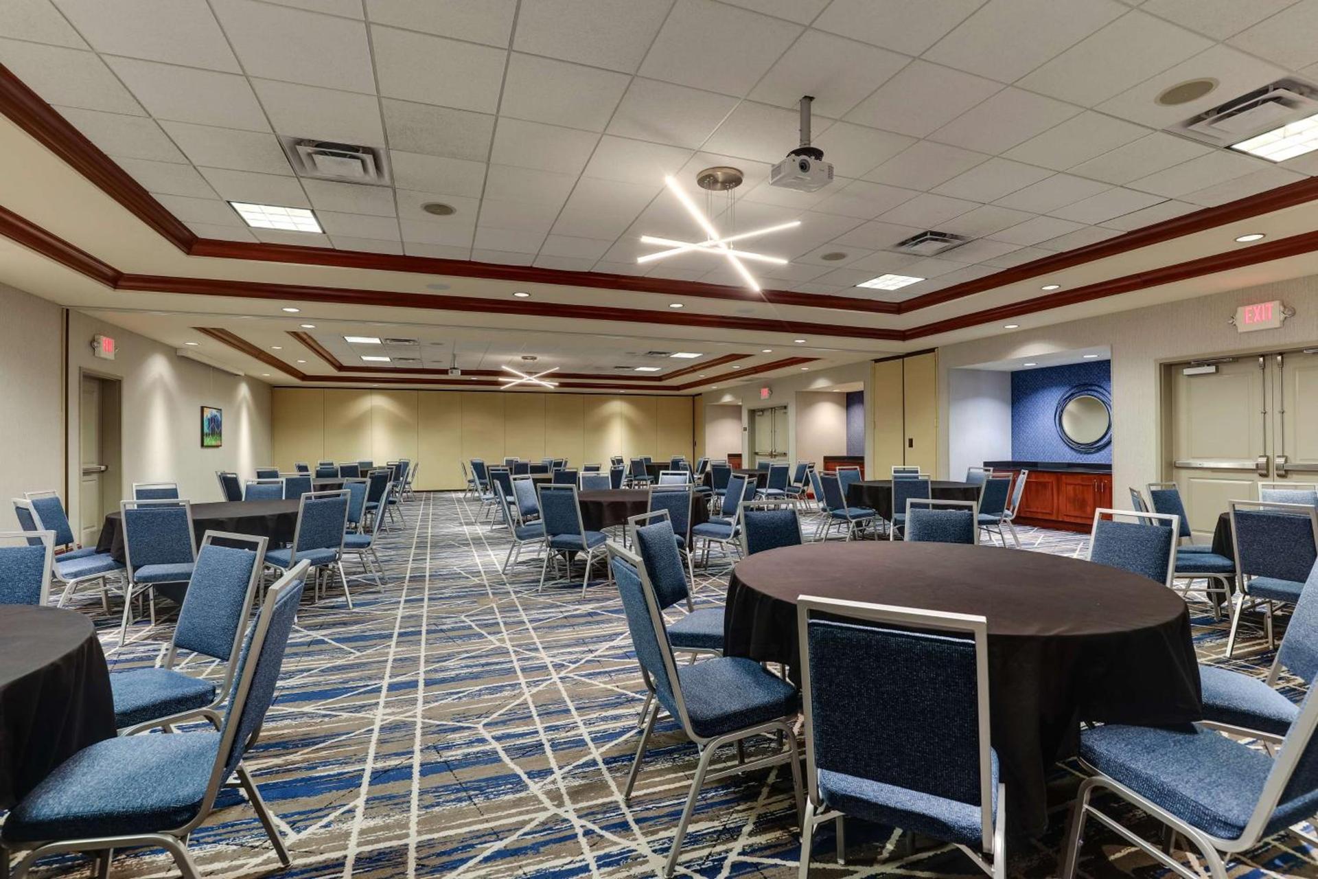 Hilton Garden Inn Indianapolis Airport photo 48