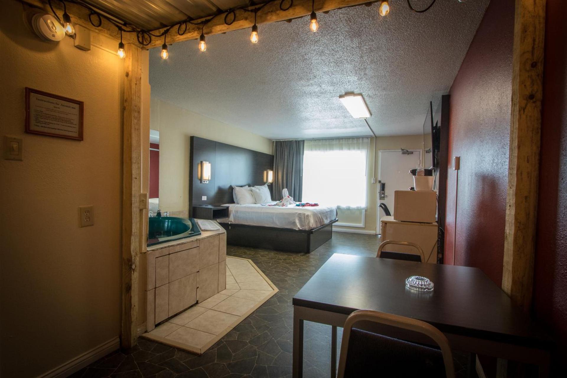 Envi Boutique Hotel Henderson-Evansville South photo 5
