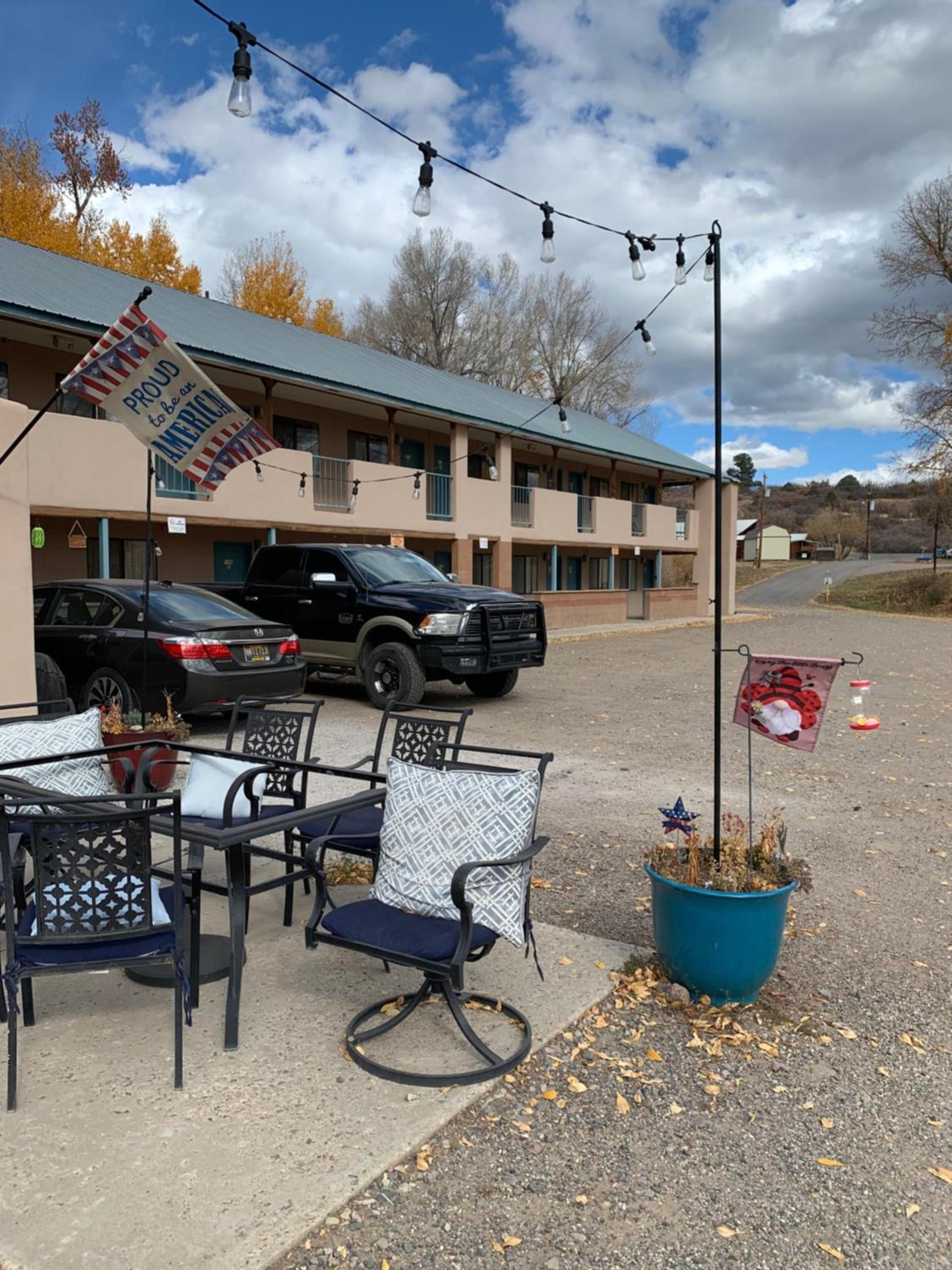 Down Home Lodge & Family RV Resort photo 15