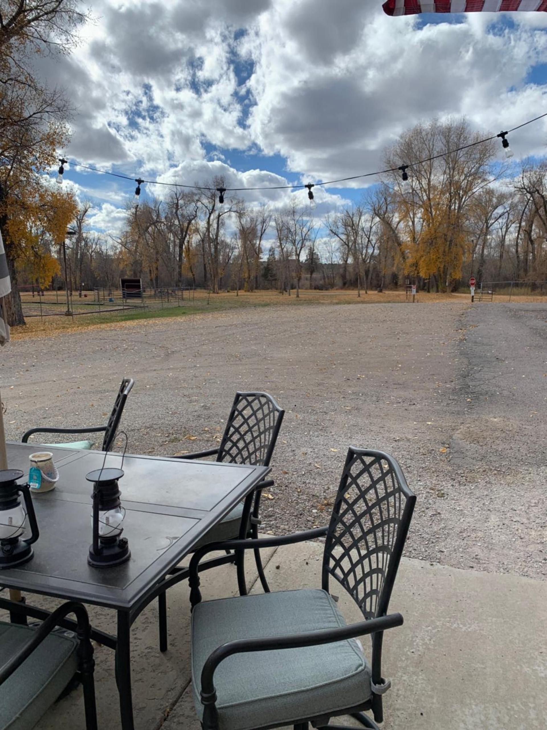 Down Home Lodge & Family RV Resort photo 6