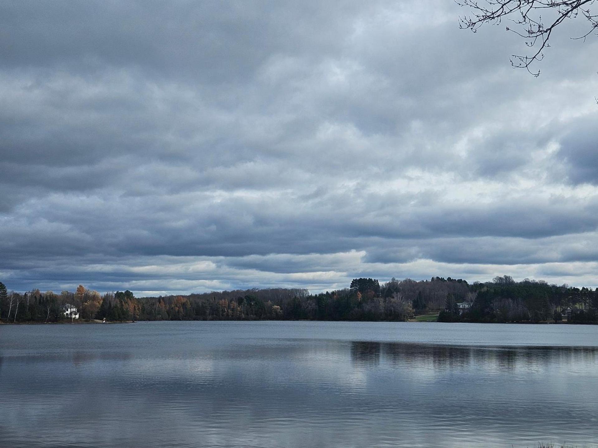 Lakeshore Motel Ice Lake photo 19