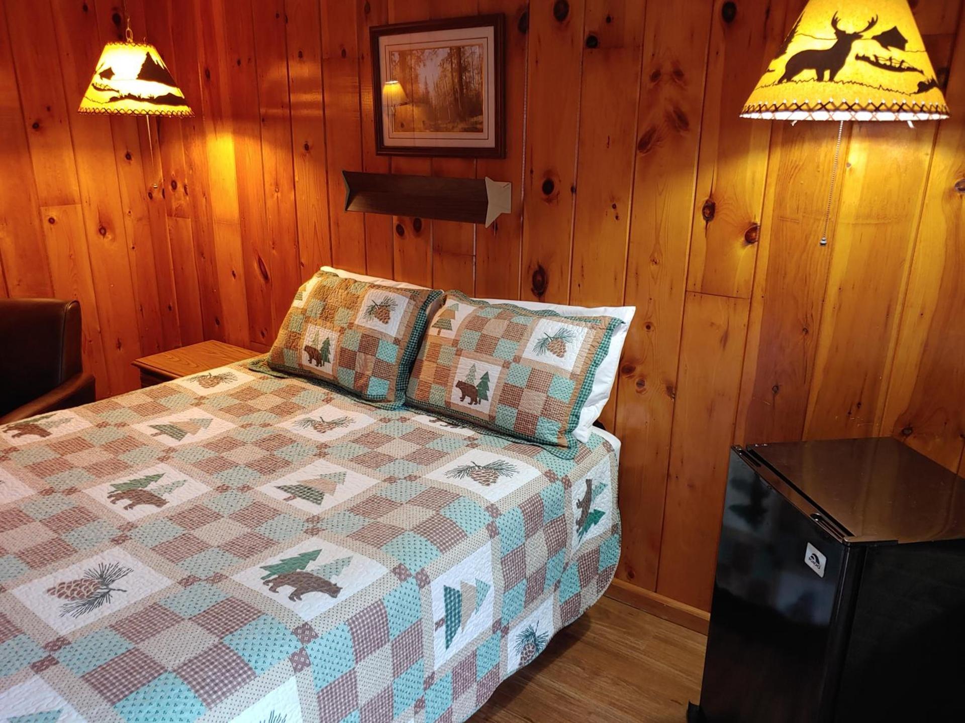 Lakeshore Motel Ice Lake photo 16
