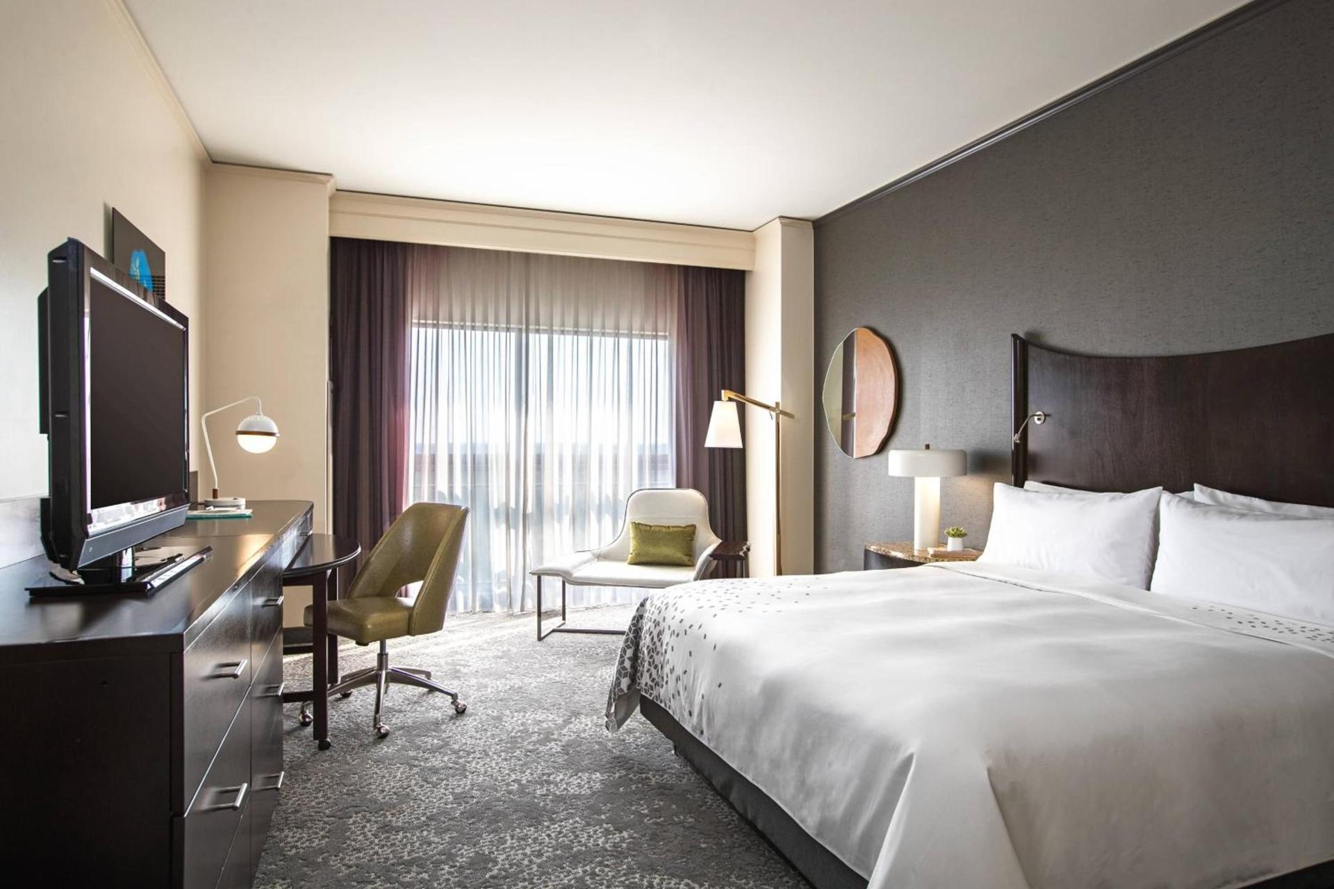 Renaissance Raleigh North Hills Hotel photo 33