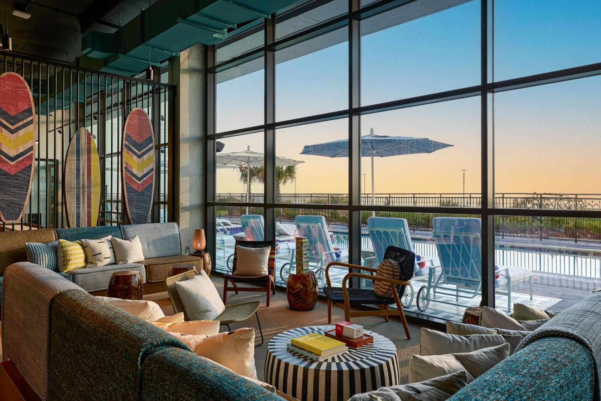Moxy Virginia Beach Oceanfront photo 33