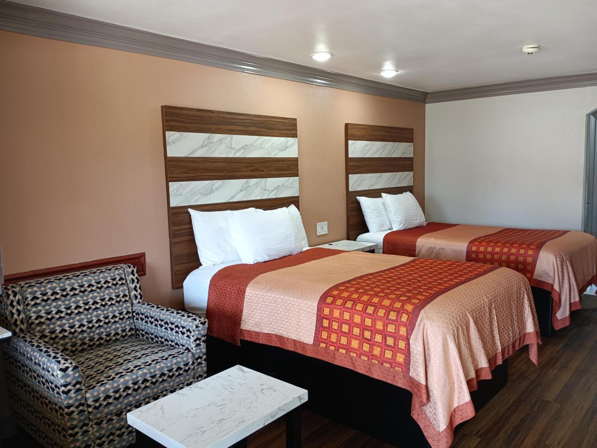Americas Best Value Inn & Suites-Alvin/Houston photo 19