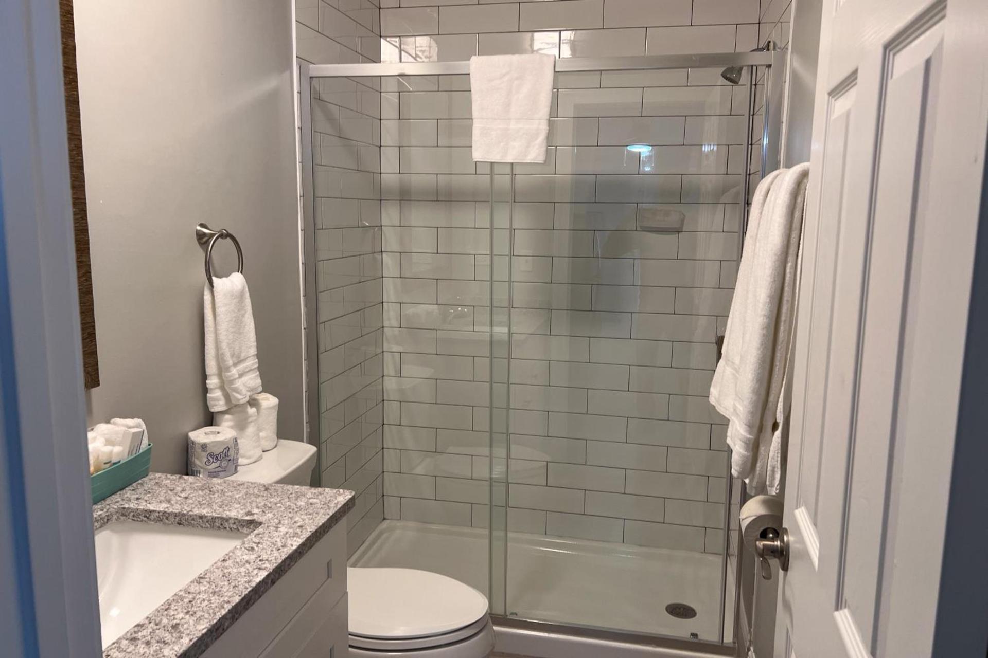 Marco Island Lakeside Inn photo 42