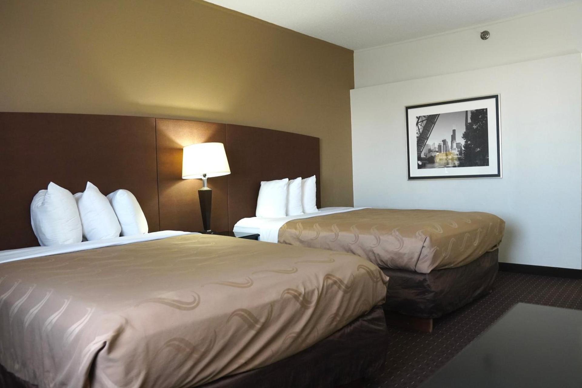 American Inn & Suites photo 24