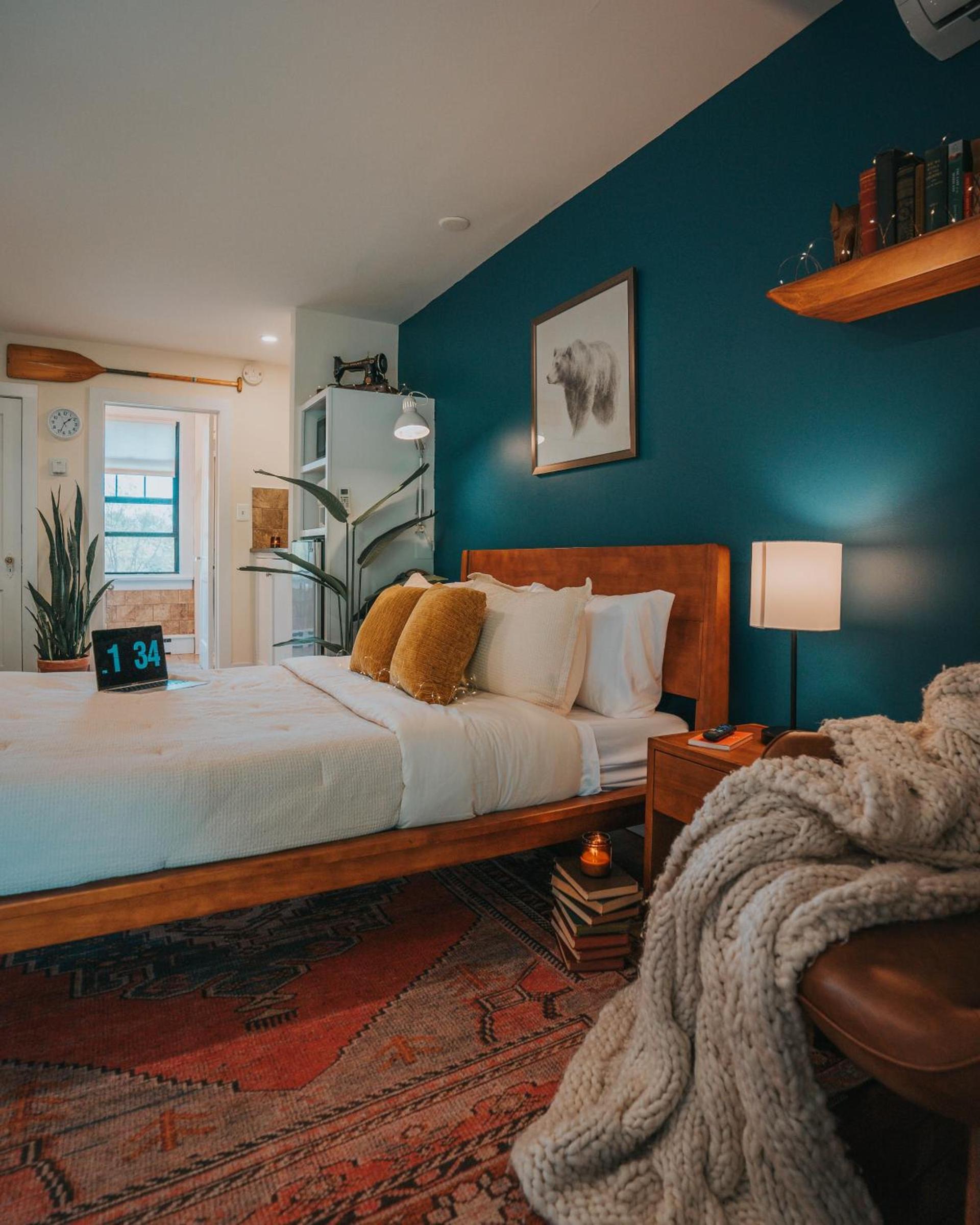 The Willow, Catskill photo 35