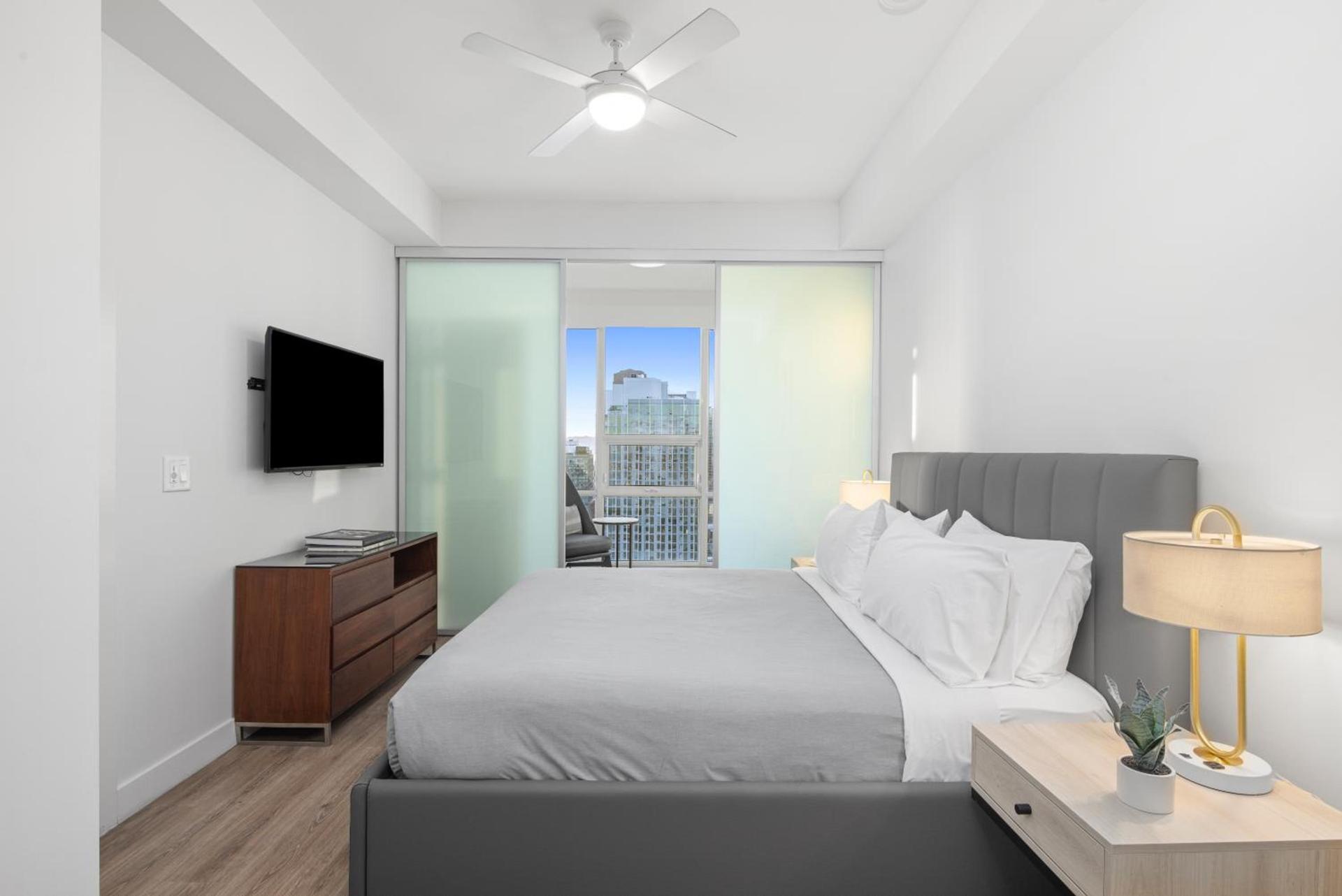 Level Los Angeles - Downtown South Olive photo 37