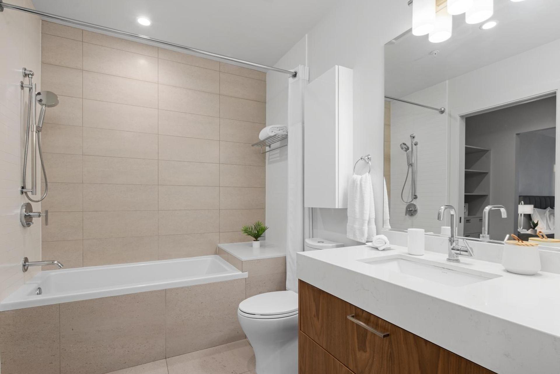 Level Los Angeles - Downtown South Olive photo 61