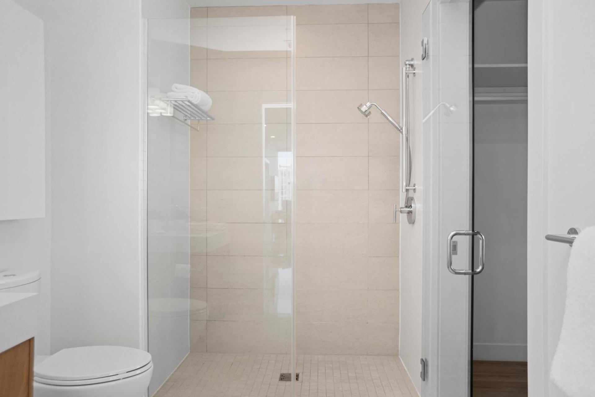 Level Los Angeles - Downtown South Olive photo 12