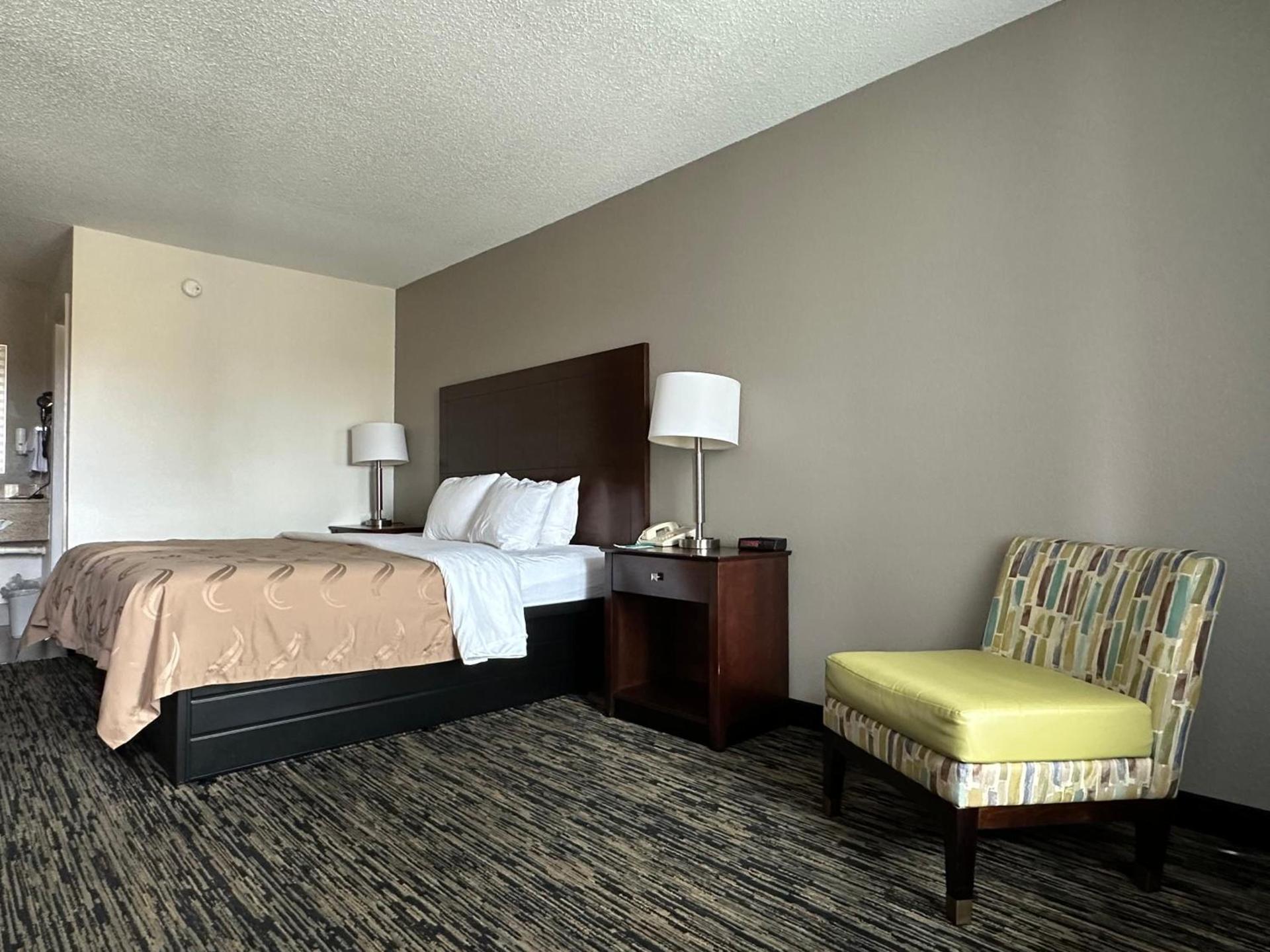 Quality Inn Calhoun North I-75 photo 20