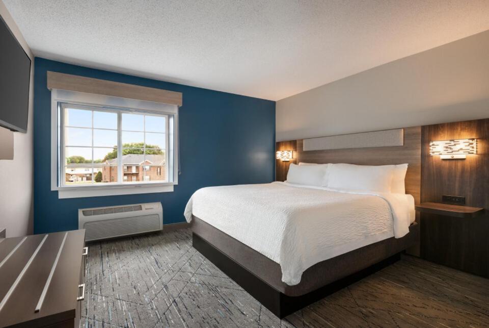 Holiday Inn Express - Bowling Green by IHG photo 10