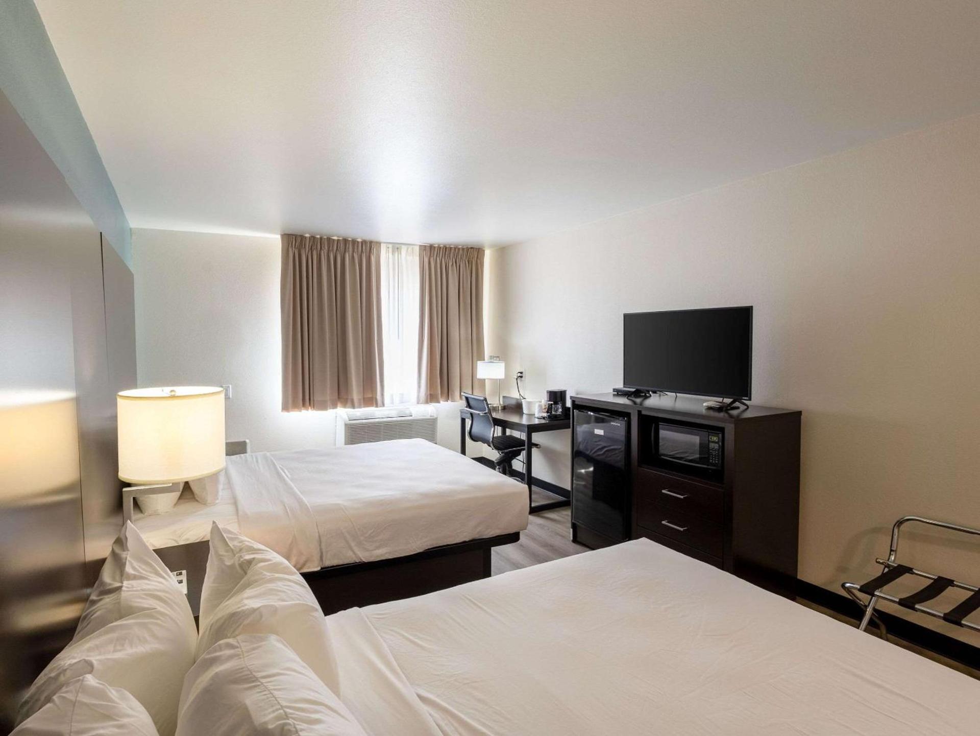 Quality Inn Winslow I-40 photo 15