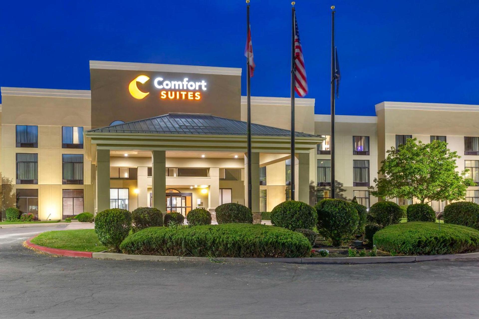Comfort Suites Ogden Conference Center photo 38