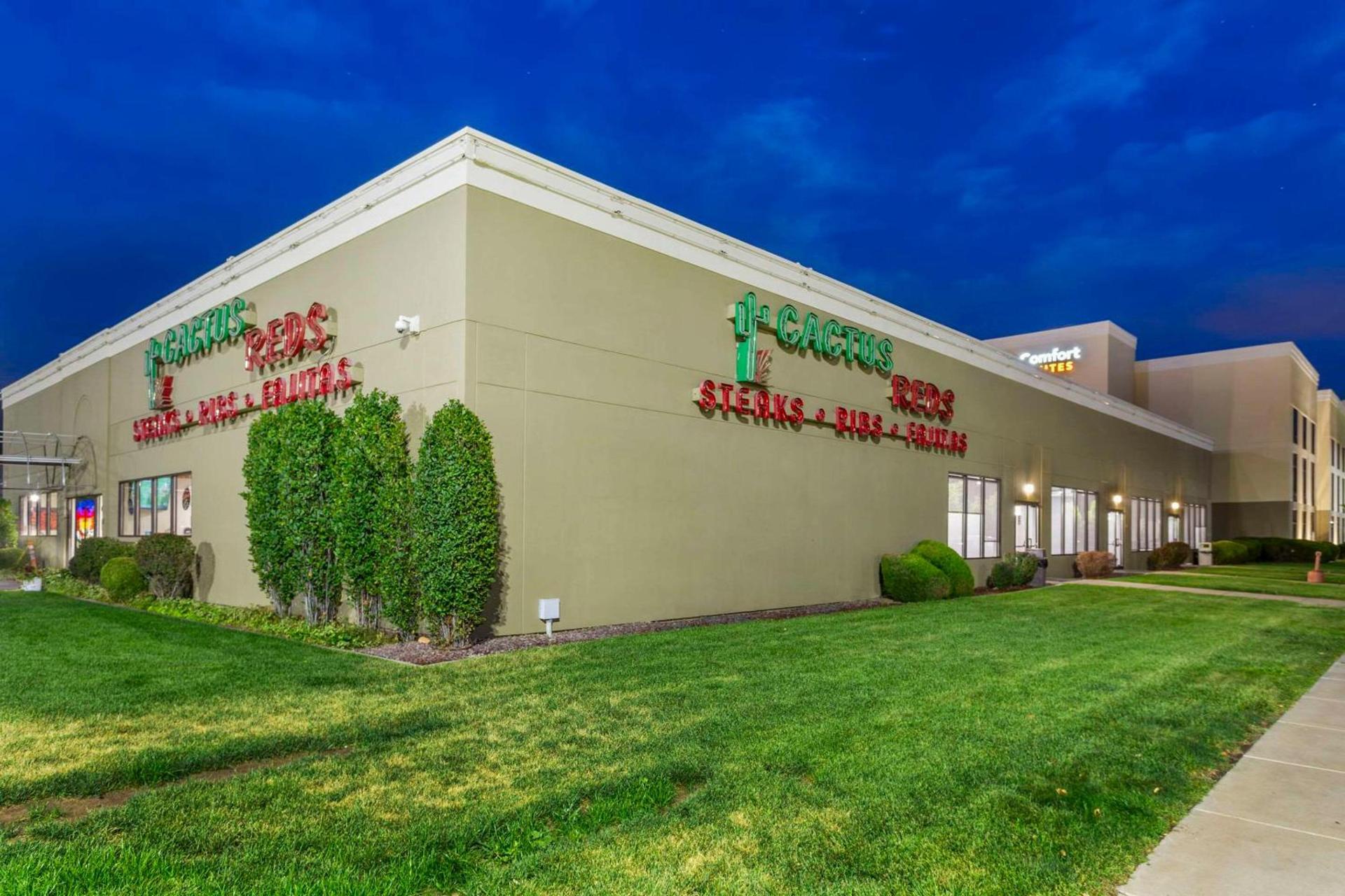 Comfort Suites Ogden Conference Center photo 39