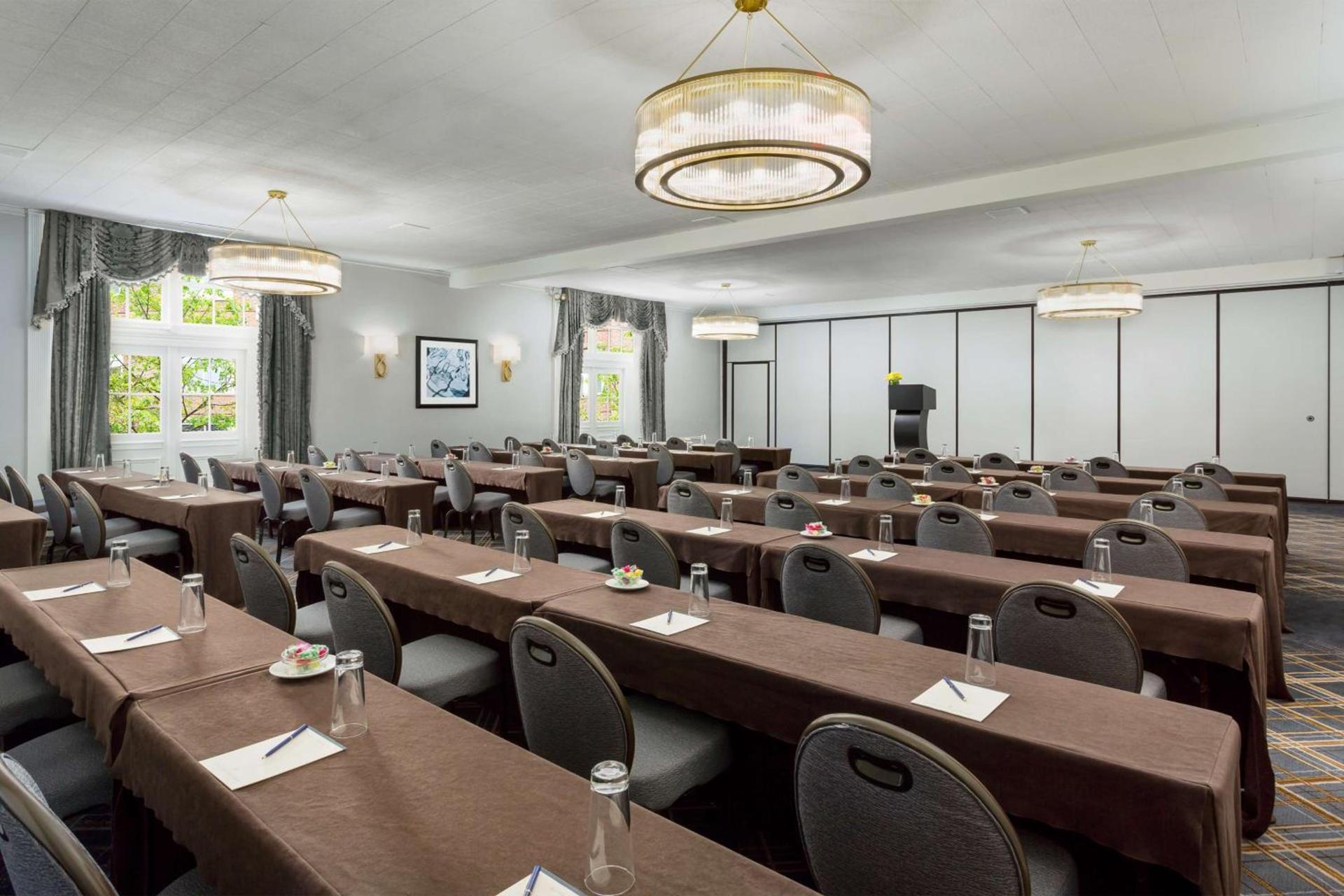 Hilton Boston Park Plaza photo 42