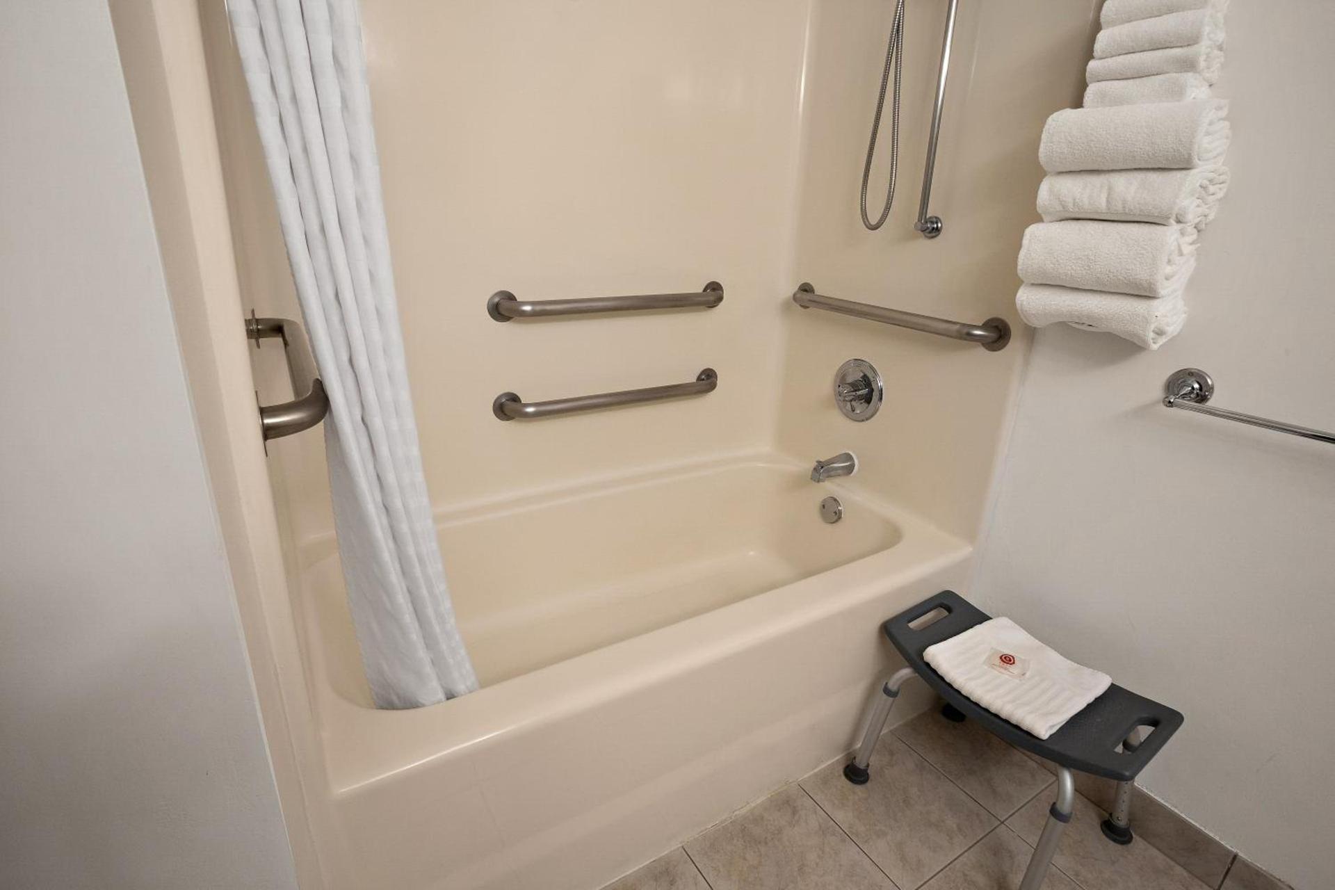 Comfort Inn Lacey - Olympia photo 49